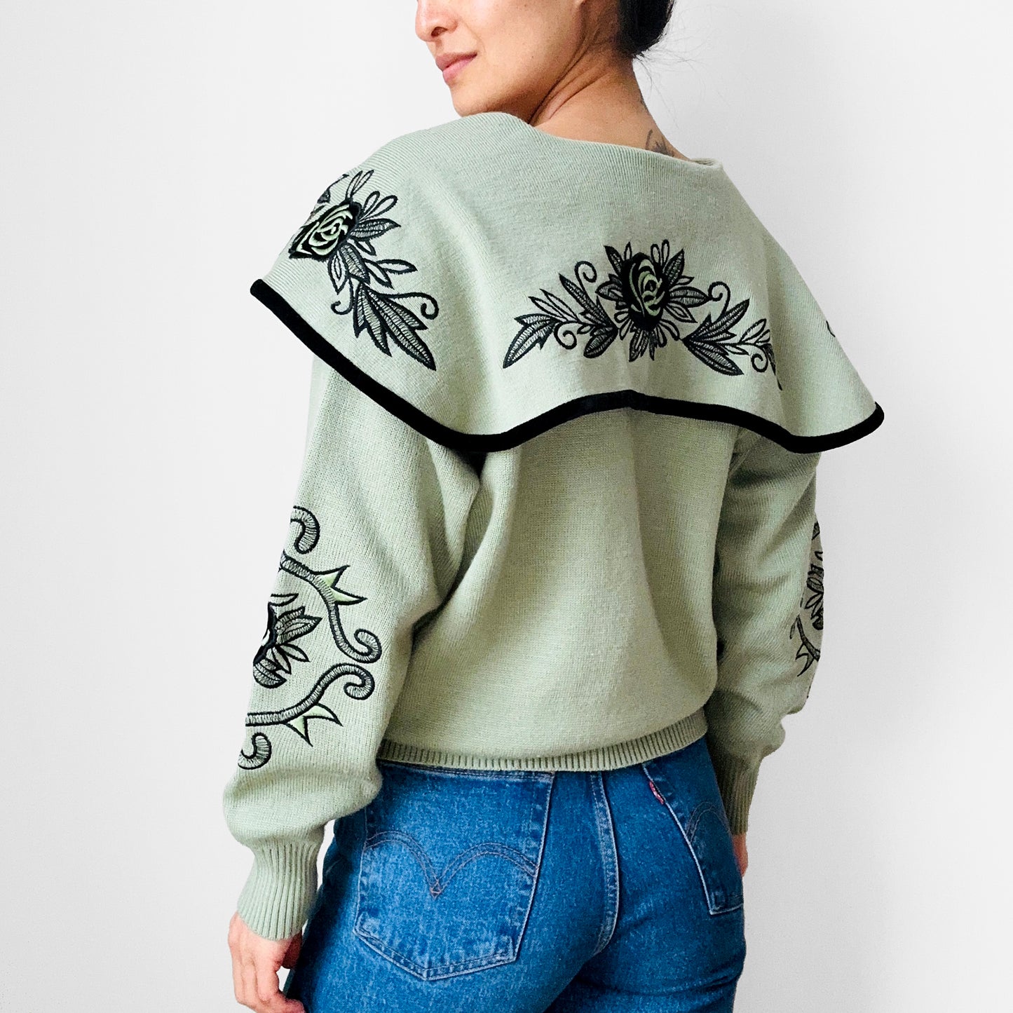 1980s Sage Green and Black Floral Embroidered Exaggerated Collar Knit Cardigan Sweater - S/M