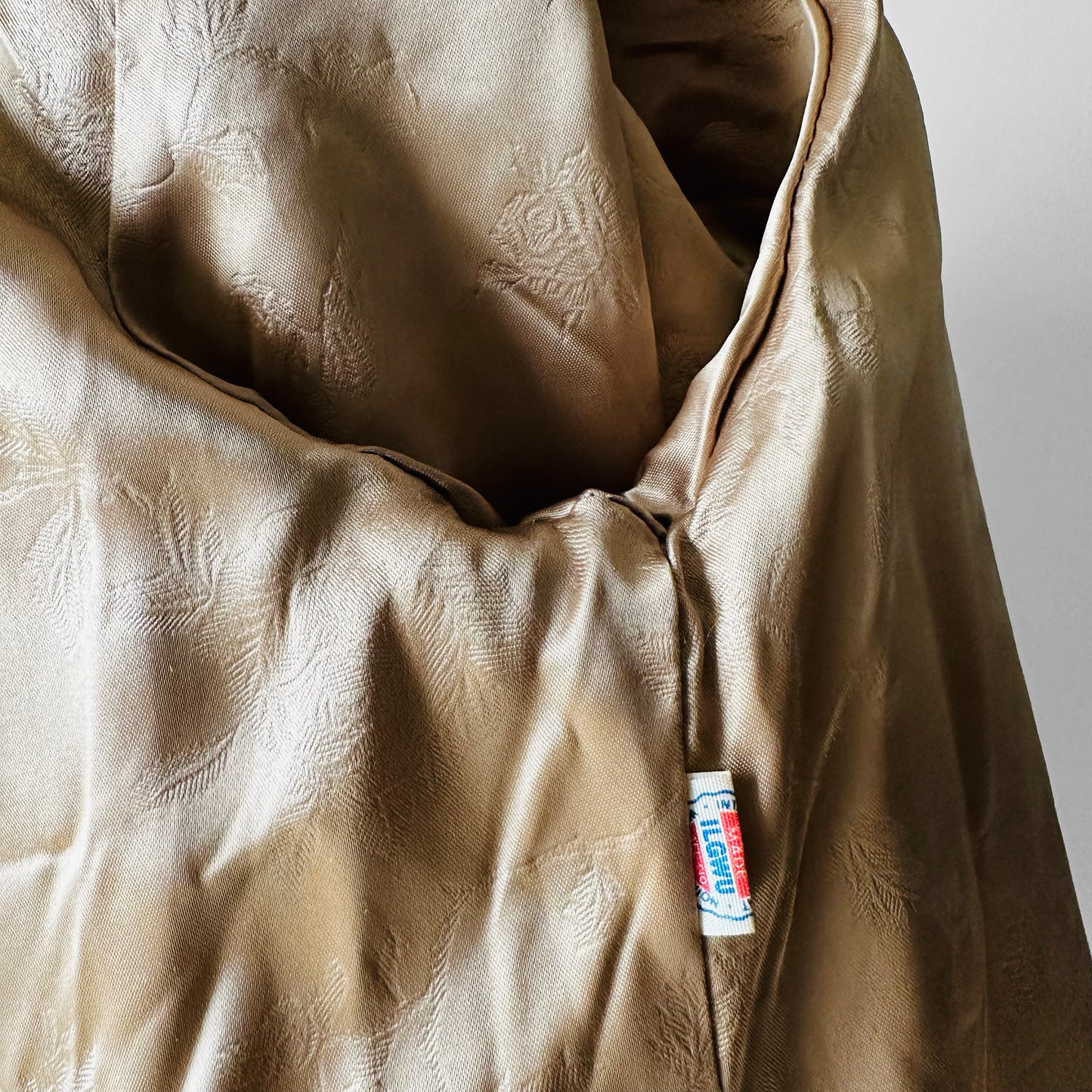 1960s Tan Faux Fur Leather Bell Sleeve Jacket - Sz. S/M