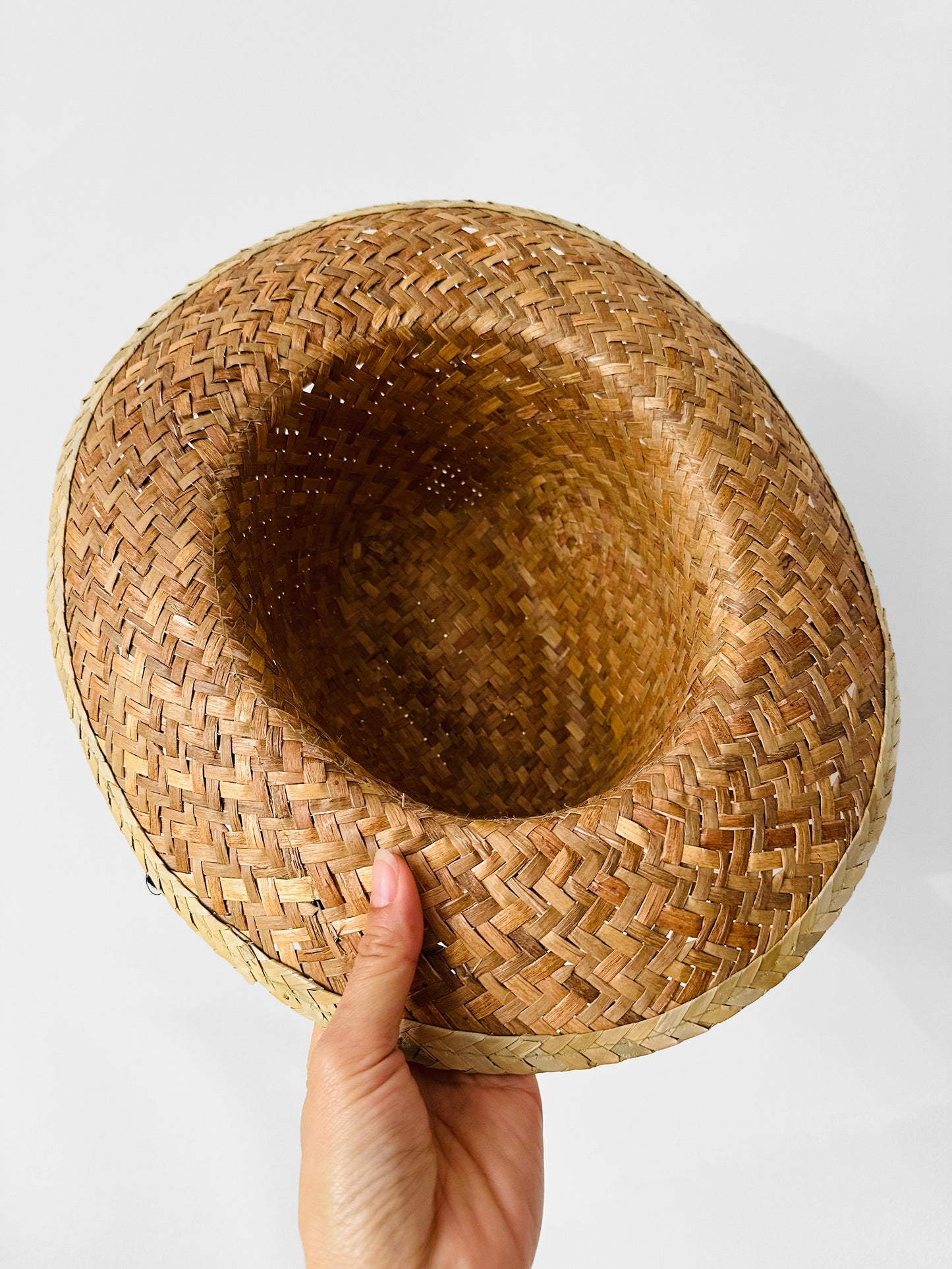 1970s Wide-Brimmed Straw Woven Farmer Style Summer Sun Hat