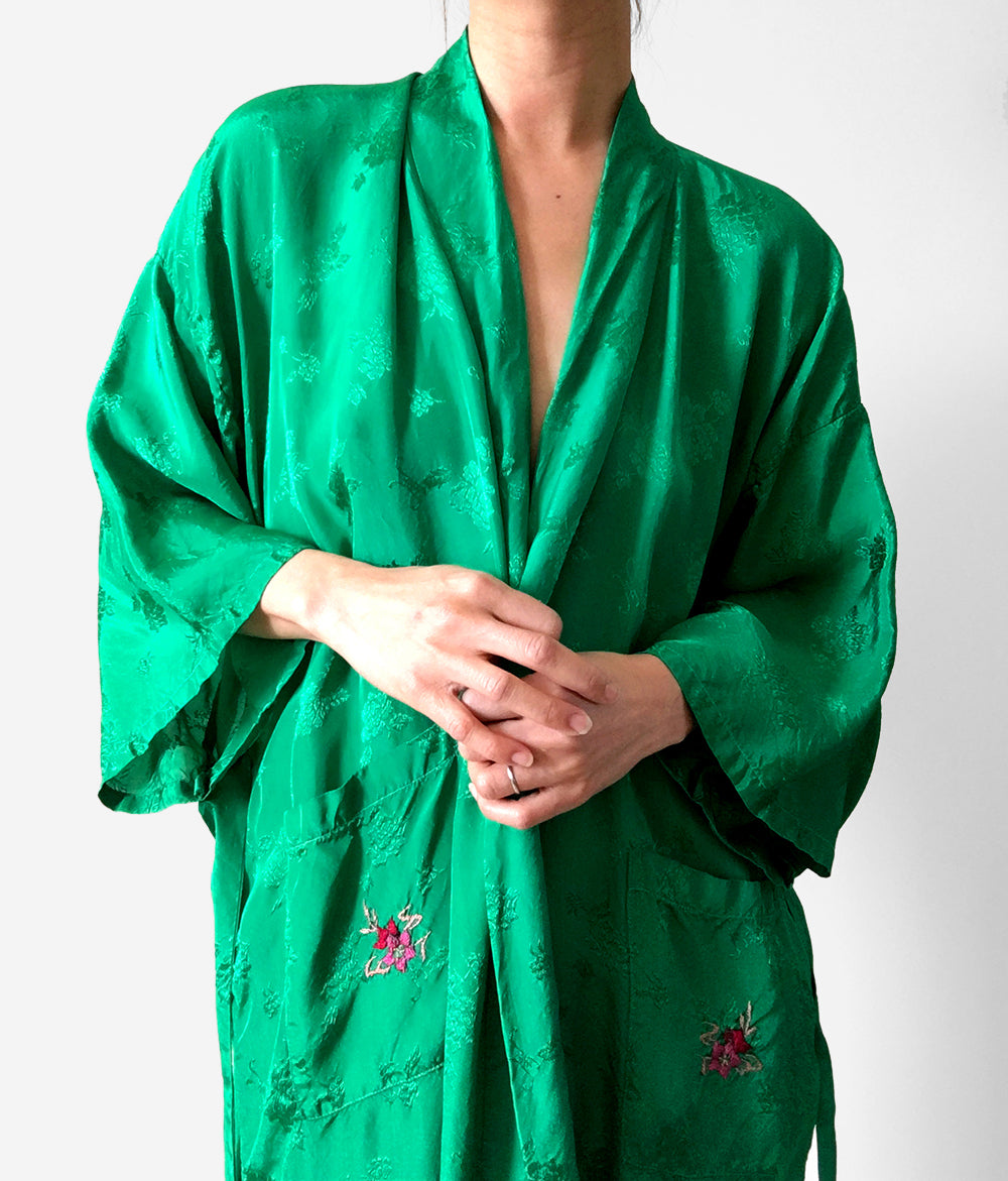 1970s Emerald-Green Silk Bird and Flower Embroidered Belted Robe