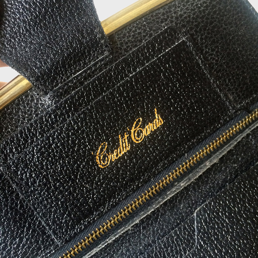 1960s-1970s Black Textured Leather Kiss-Lock Made in Britain Wallet