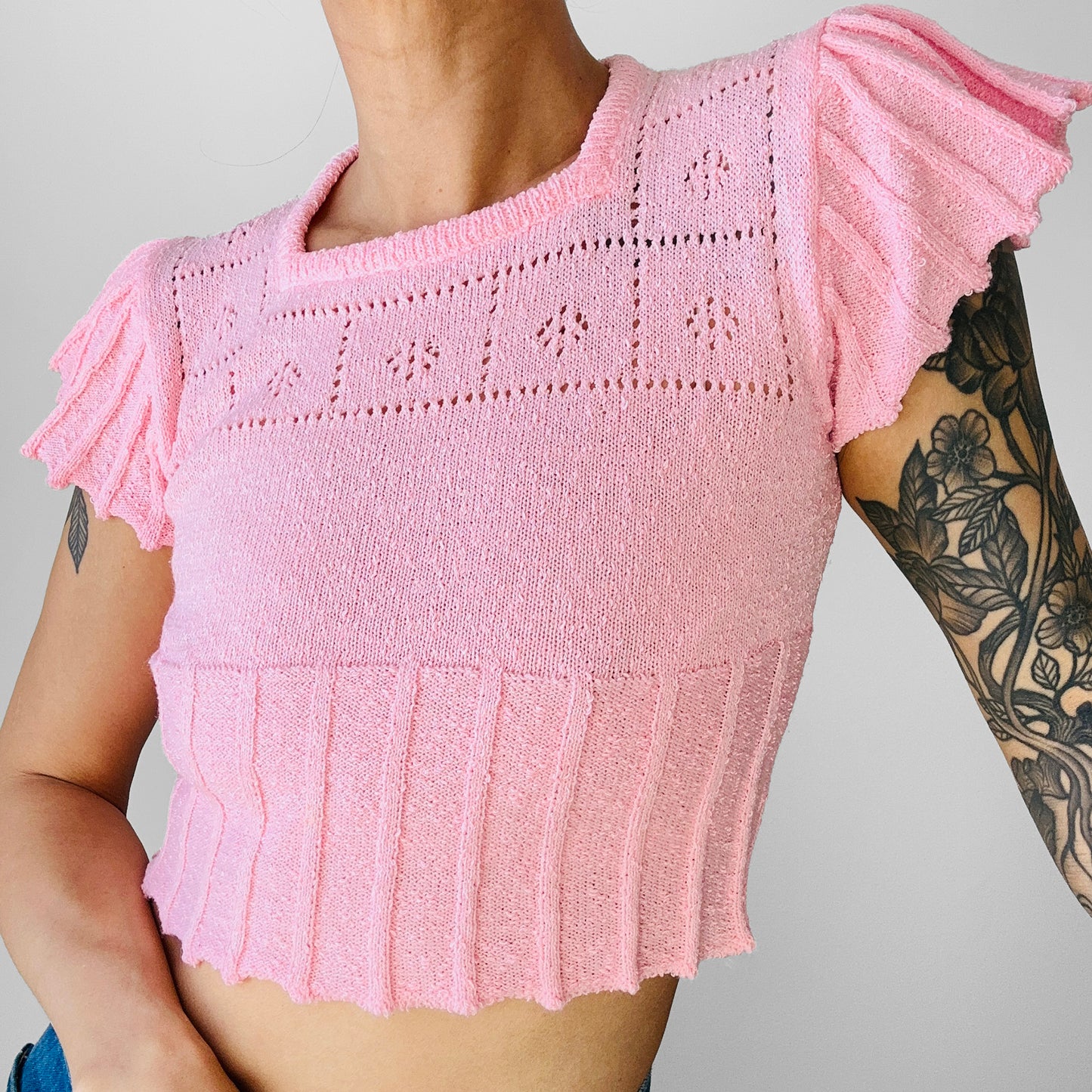 1970s Simpsons Baby Pink Short Flutter Sleeve Crop Knit Top