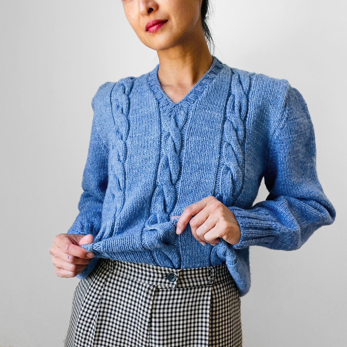 1970s Handmade V-Neck Cable-Knit Pullover Sweater