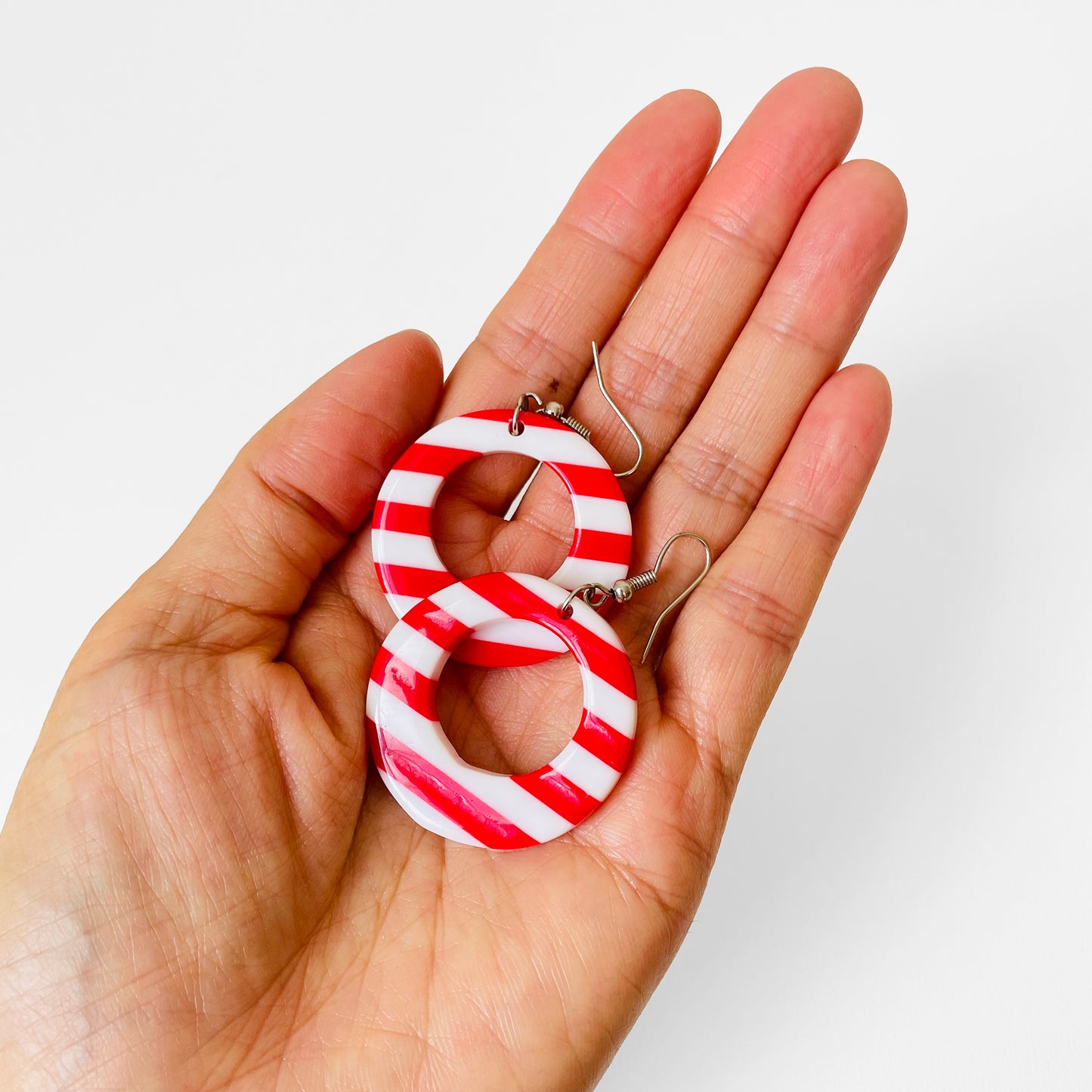1960s Red and White Candy Stripe Donut Drop Earrings