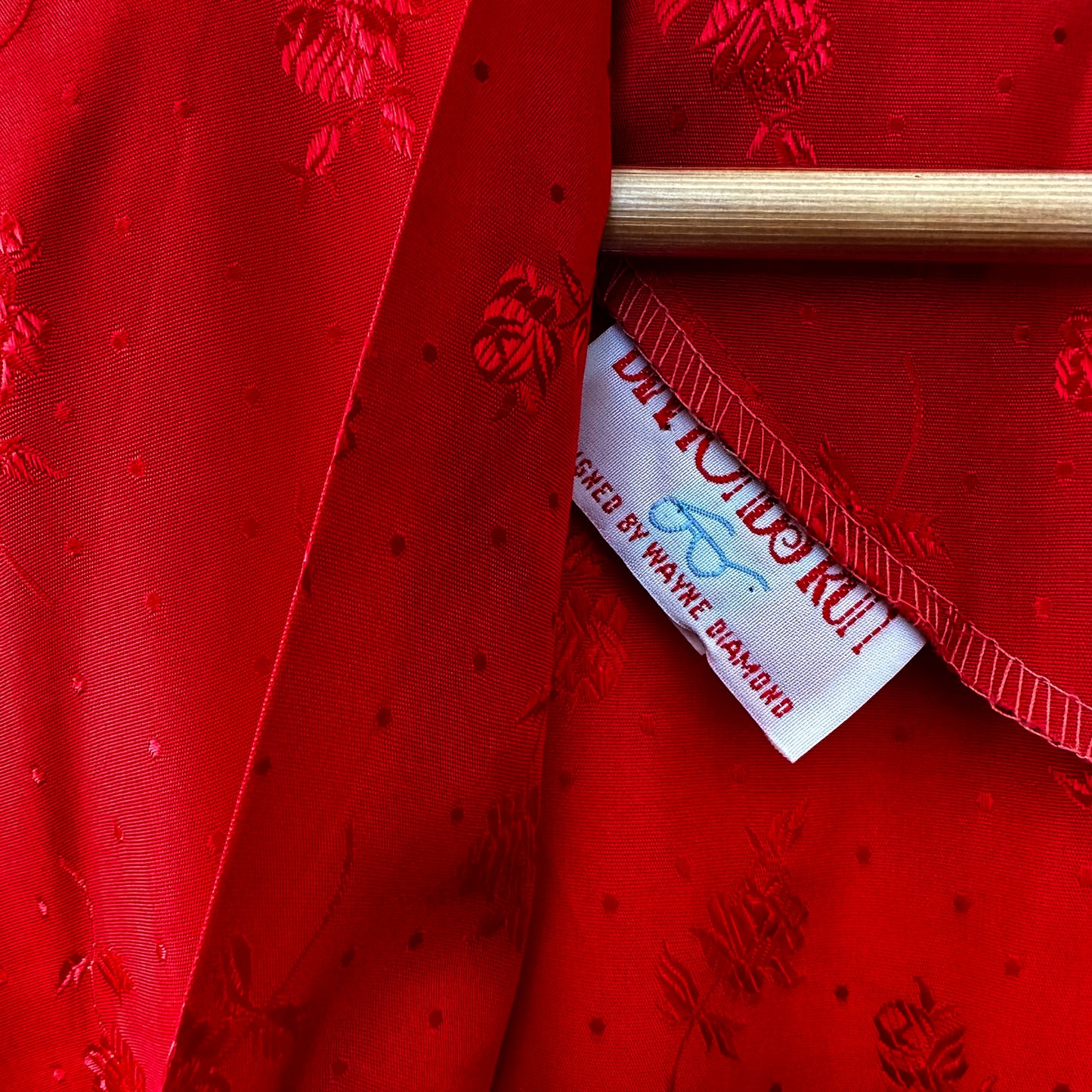 1980s Red Tone-On-Tone Floral Peplum Sleeveless Taffeta Dress - XS/S