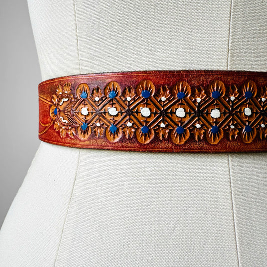 1970s - 1980s Brown Tooled Leather Floral Belt - Sz. 27.5-33 inch