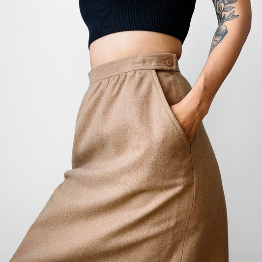 1960s - 1970s Tan Aline Wool Knee-Length Skirt - Waist 28