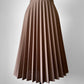 1970s Tan Elastic Waist Pleated Skirt - Sz. M/L