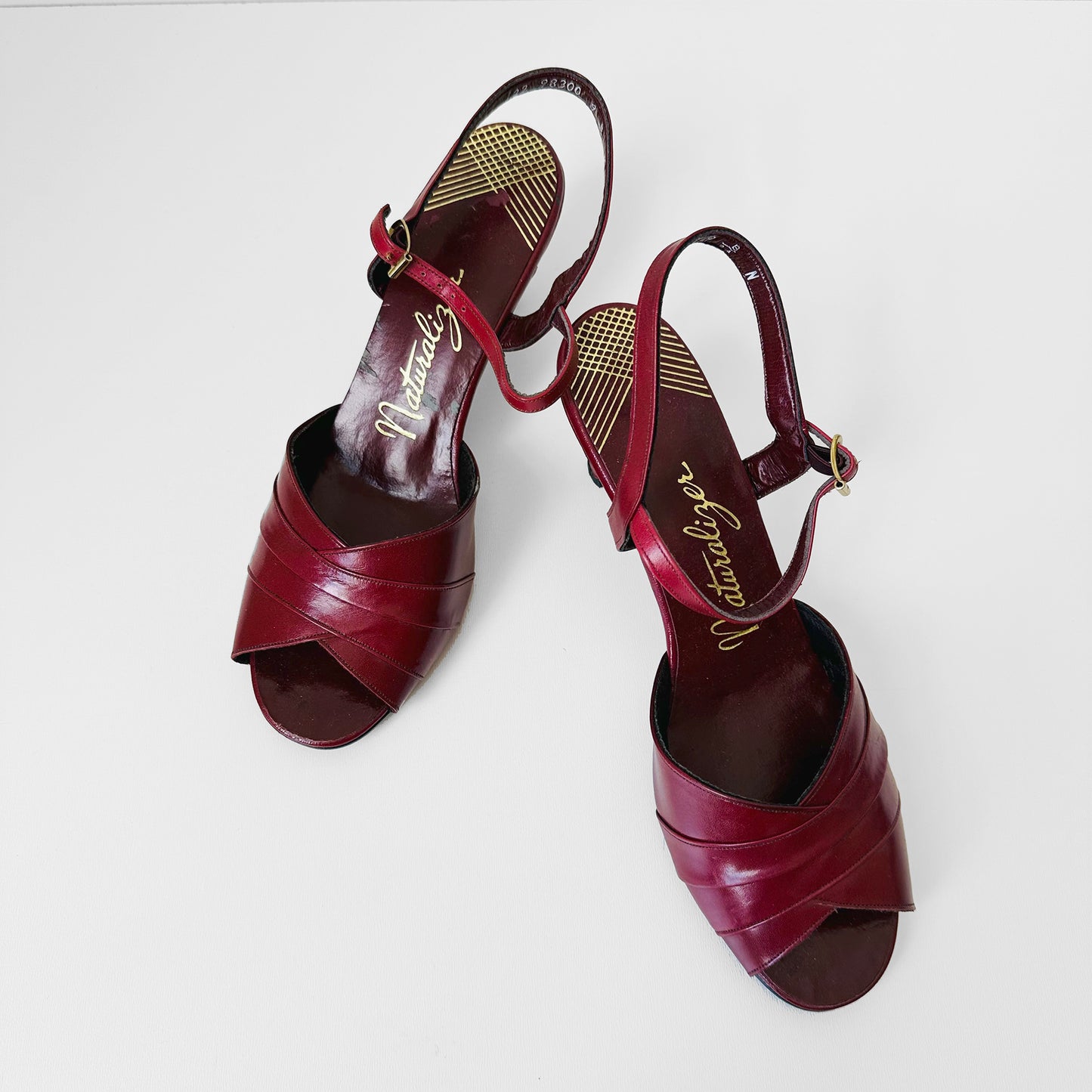 1960s Dark Red Leather Naturalizer Open-Toed Heeled Sandal Pumps - Sz. 9N