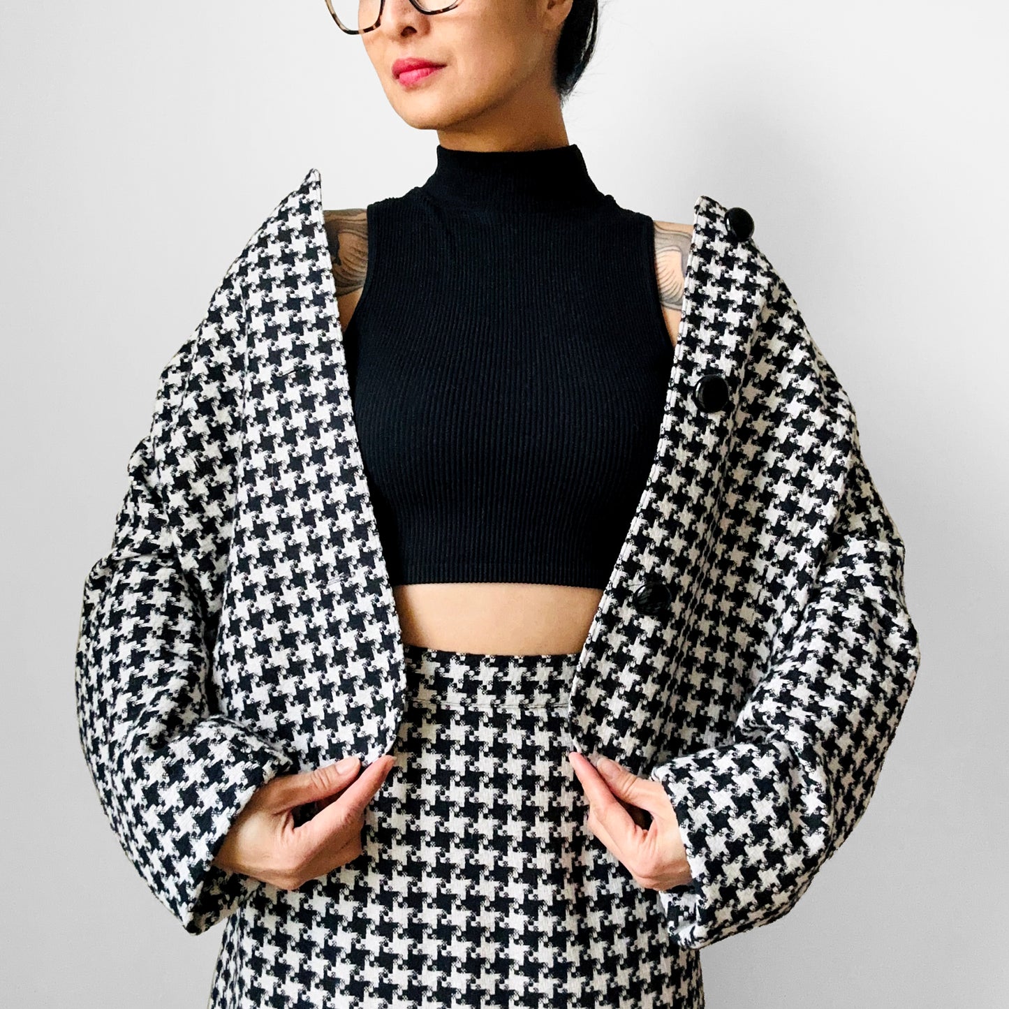 Late 70s - Early 80s Mister Leonard Canada Black and White Houndstooth Skirt and Blazer Set - Sz. L/XL