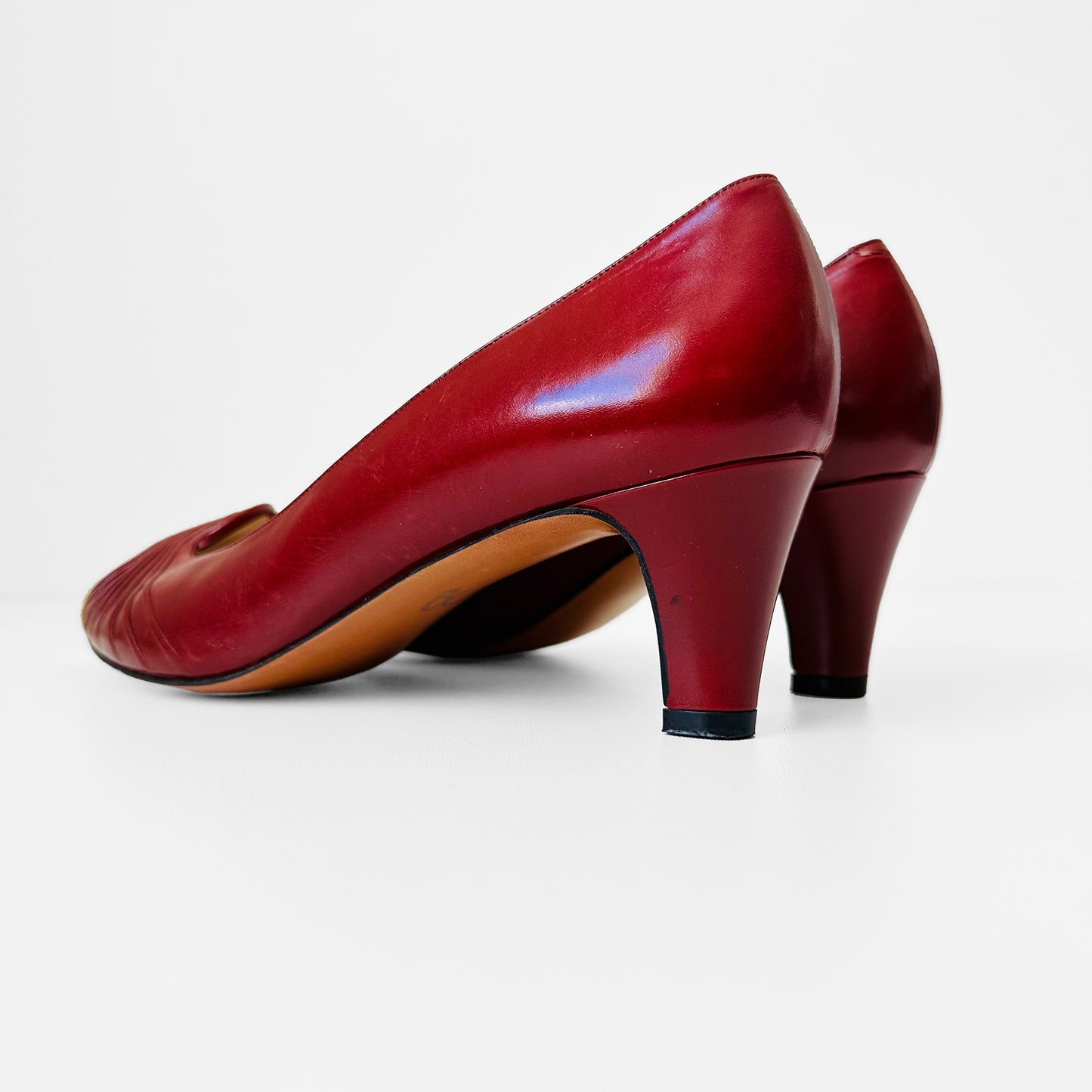 1960s Dark Red Leather Peep-Toe Slip-On Heels - Sz. 7.5B