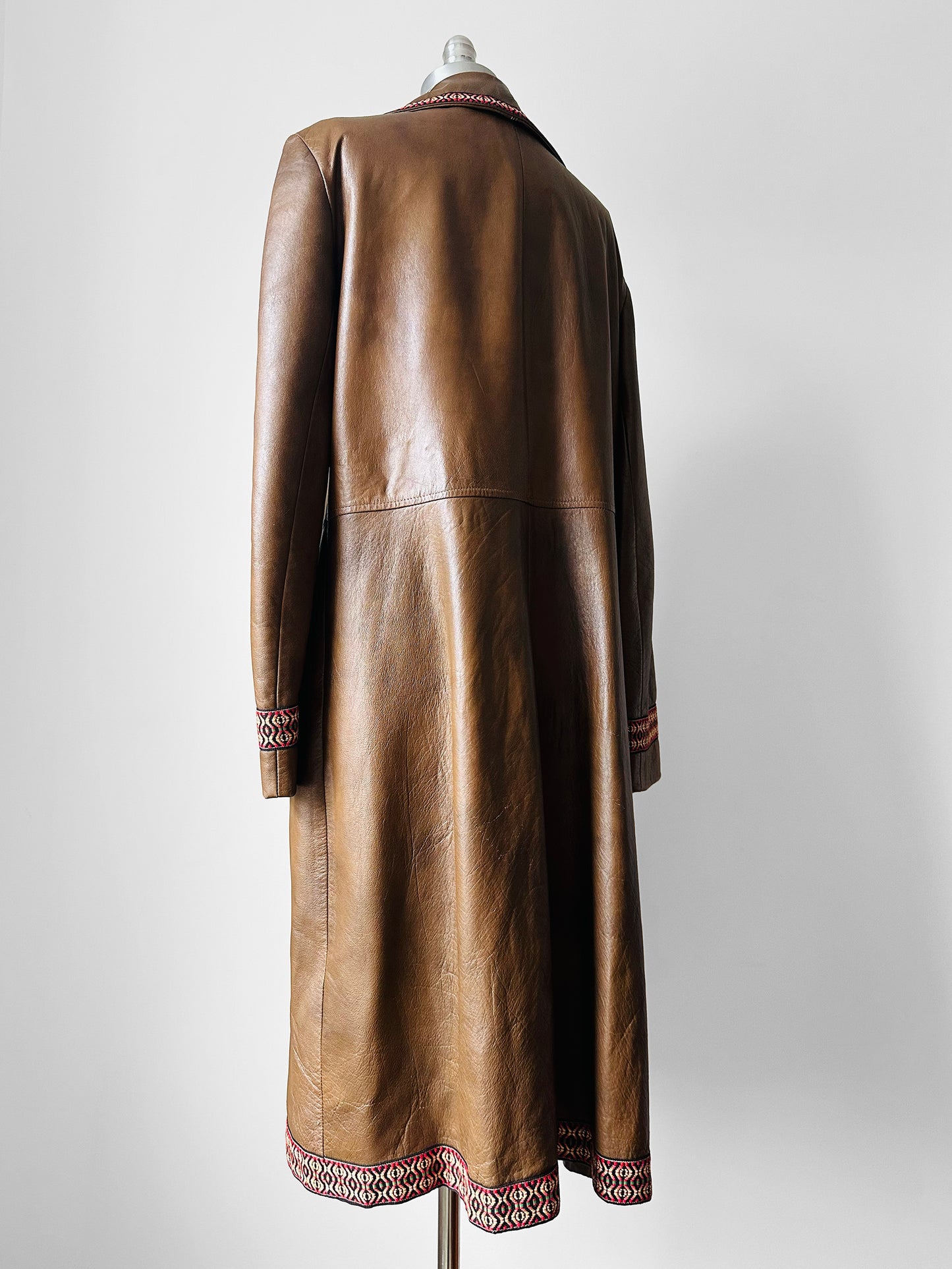 Late 1960s Saddle Brown Leather Woven Trim Metal Zipper Coat - Sz. M