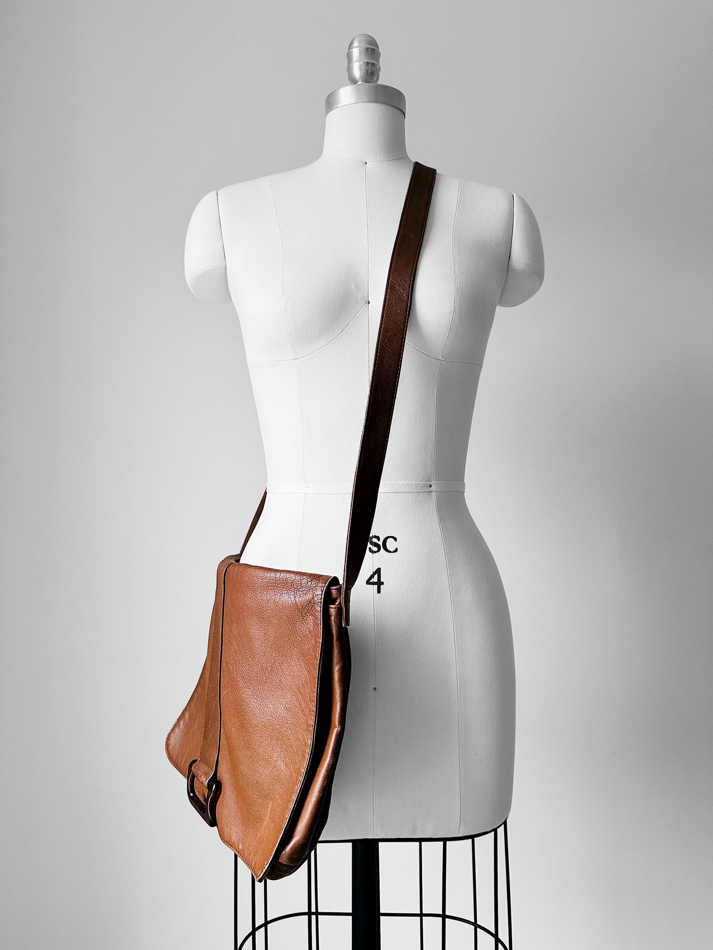 1990s Saddle Brown Leather Bag