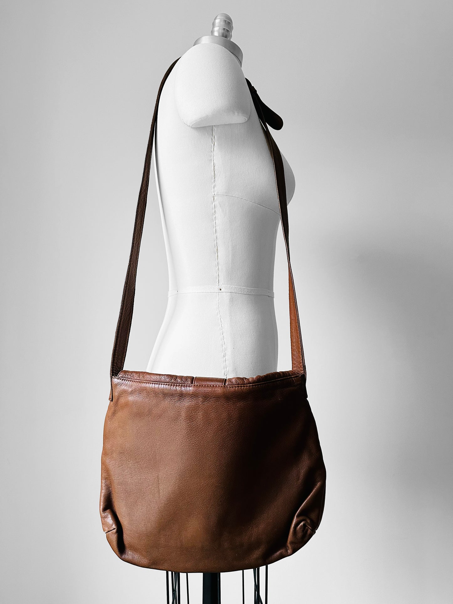 1990s Saddle Brown Leather Bag