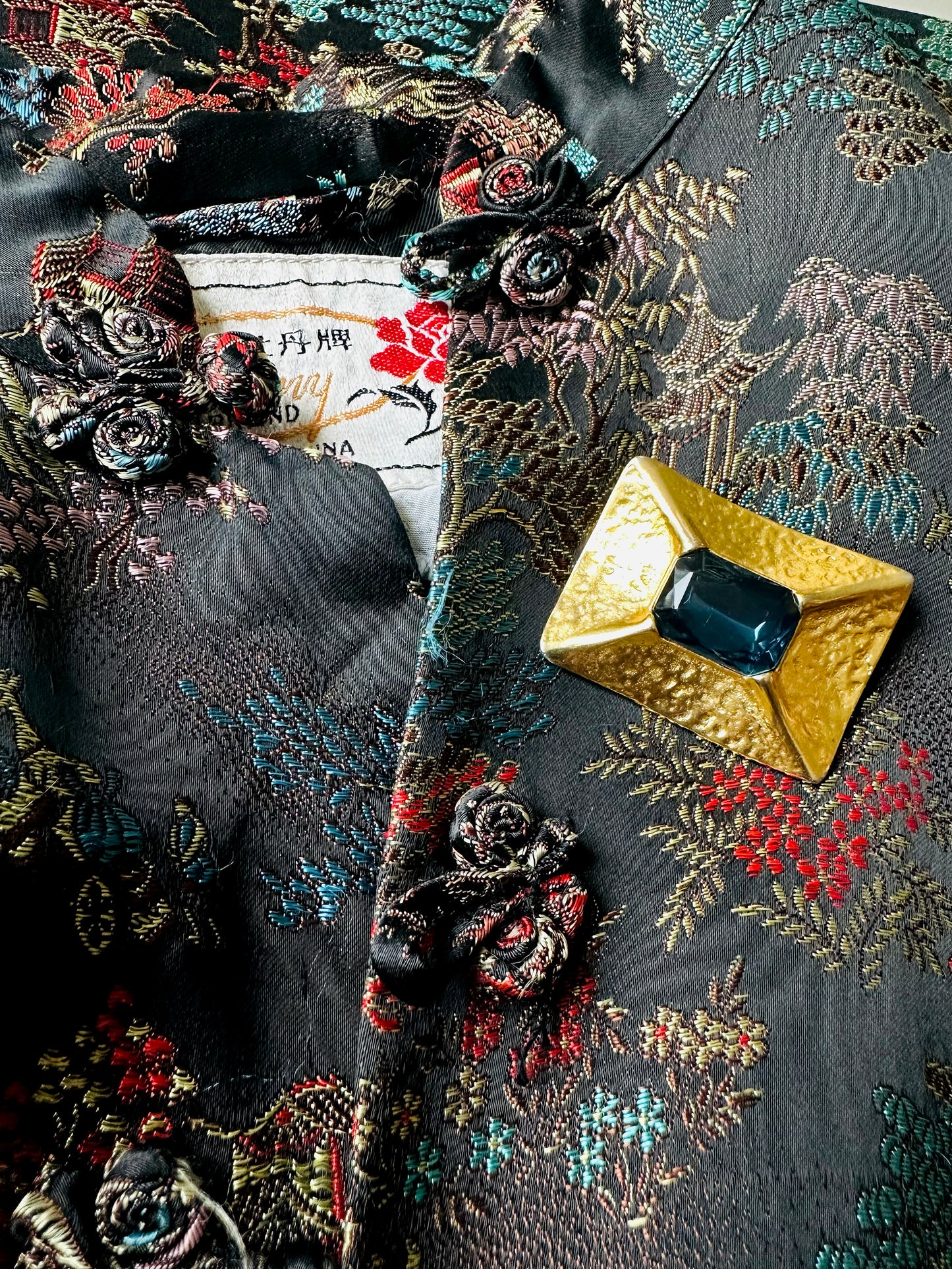 1960s Mid-Century Black Silk Chinoiserie Landscape Mandarin Collar Jacket - Sz. Sm