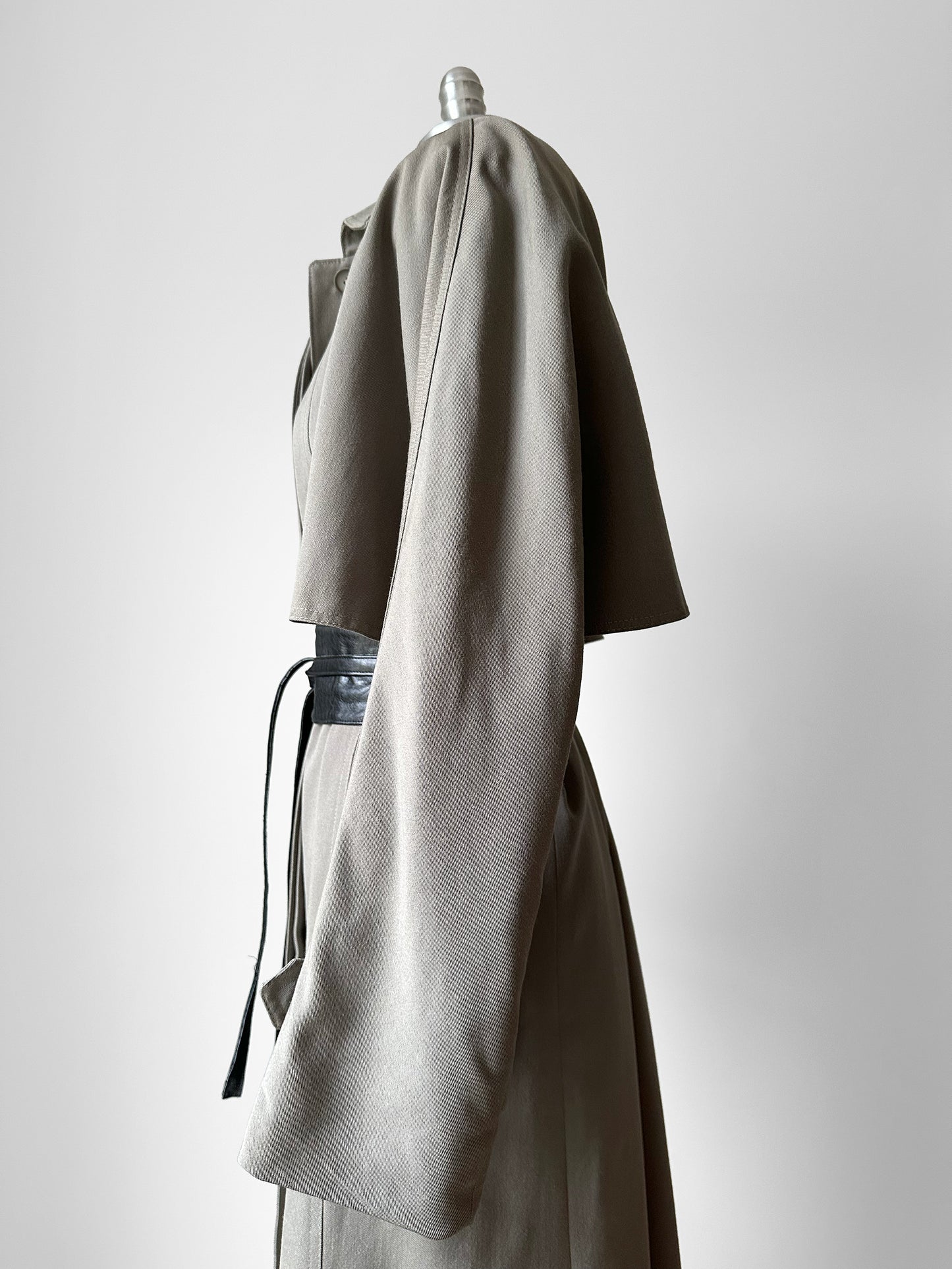 Vintage 1980s Classic Greige Wool Caped Trench Overcoat - Sz. S/M