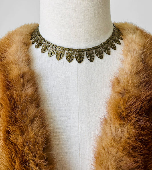 1920s Antiqued Gold Leaf Motif Tarnished Link Necklace