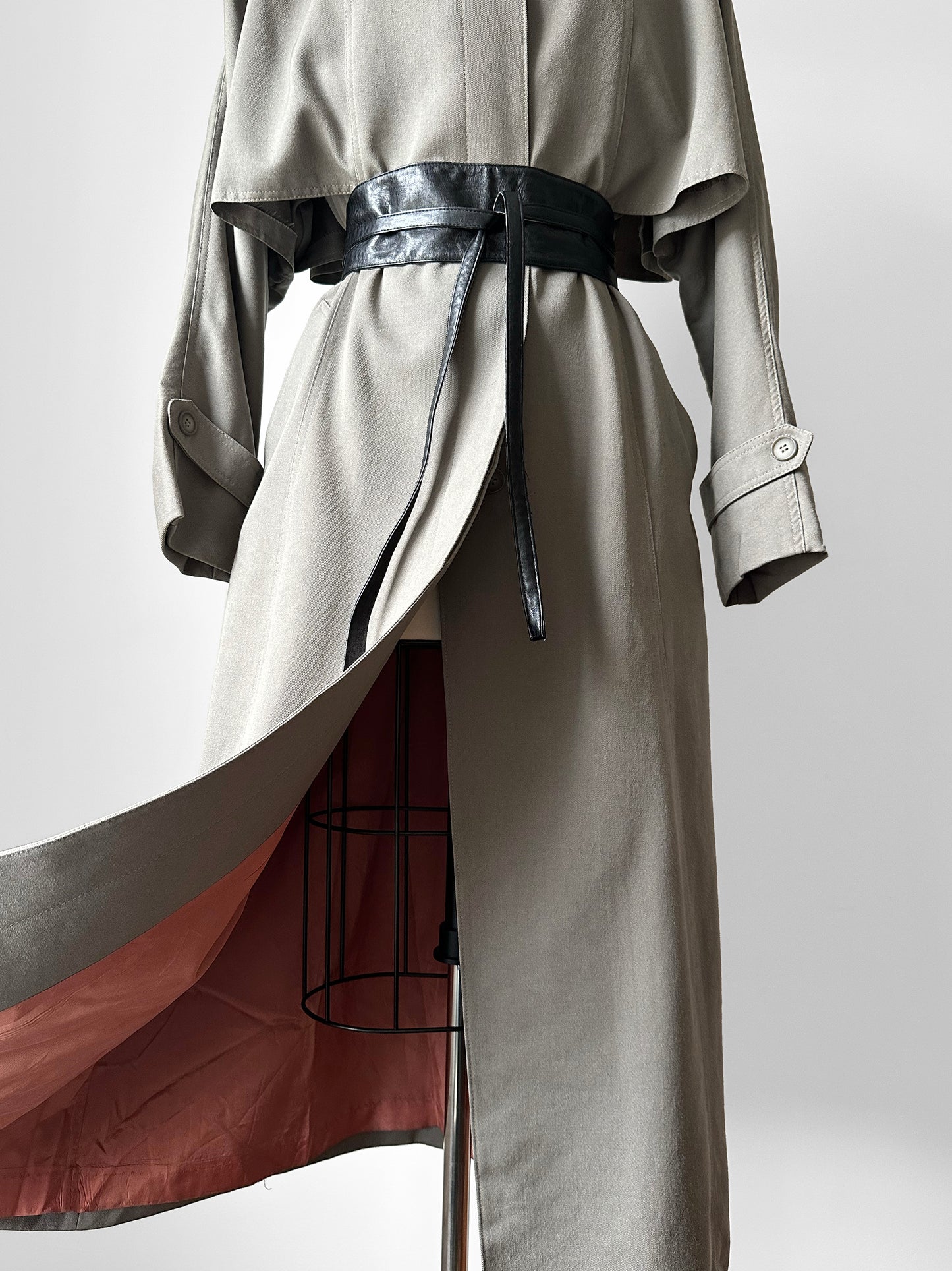 Vintage 1980s Classic Greige Wool Caped Trench Overcoat - Sz. S/M