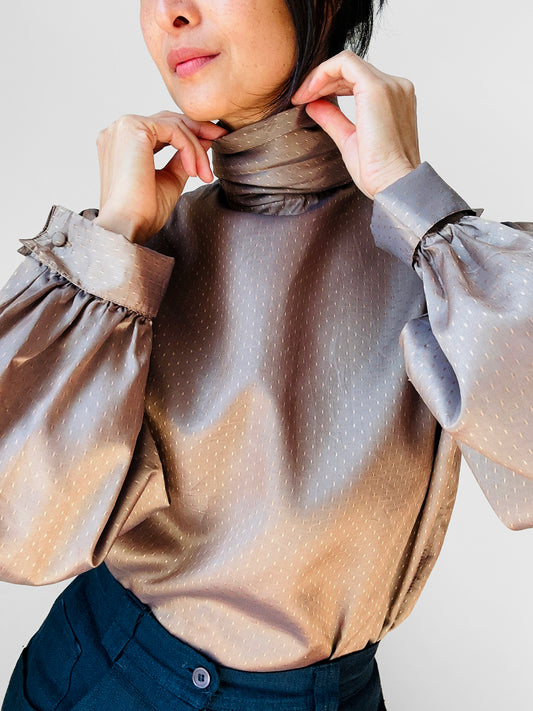 1980s Taupe Ruched Neck Dotted Metallic Blouse - Sz. M