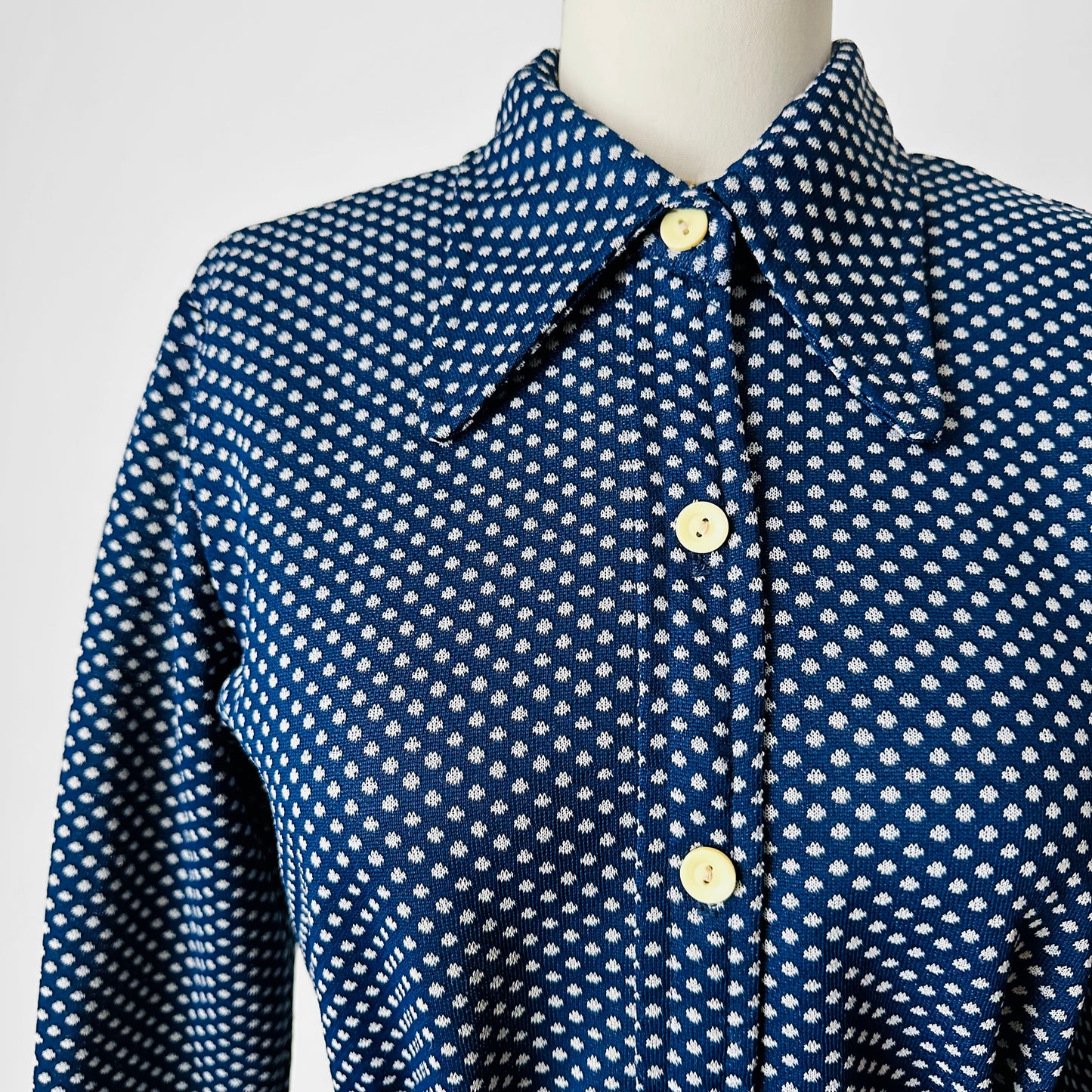 1970s Navy and Cream Polkadot Tied Waist Shirt - Sz. S/M