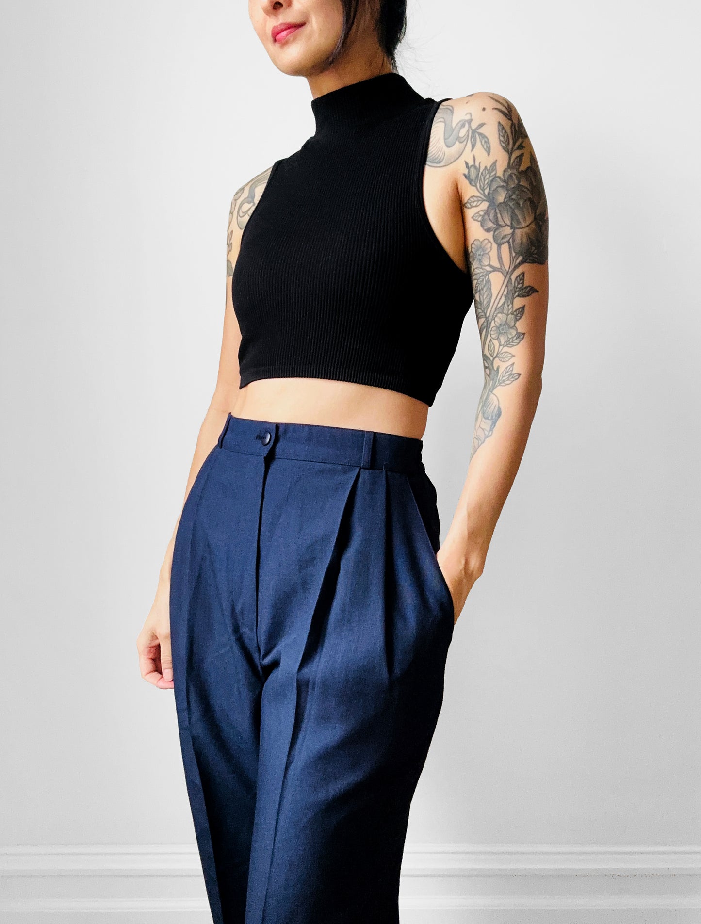 1980s Dark Navy Blue Pleated High-Waisted Tapered Leg Trousers - Waist 26.5 - 27