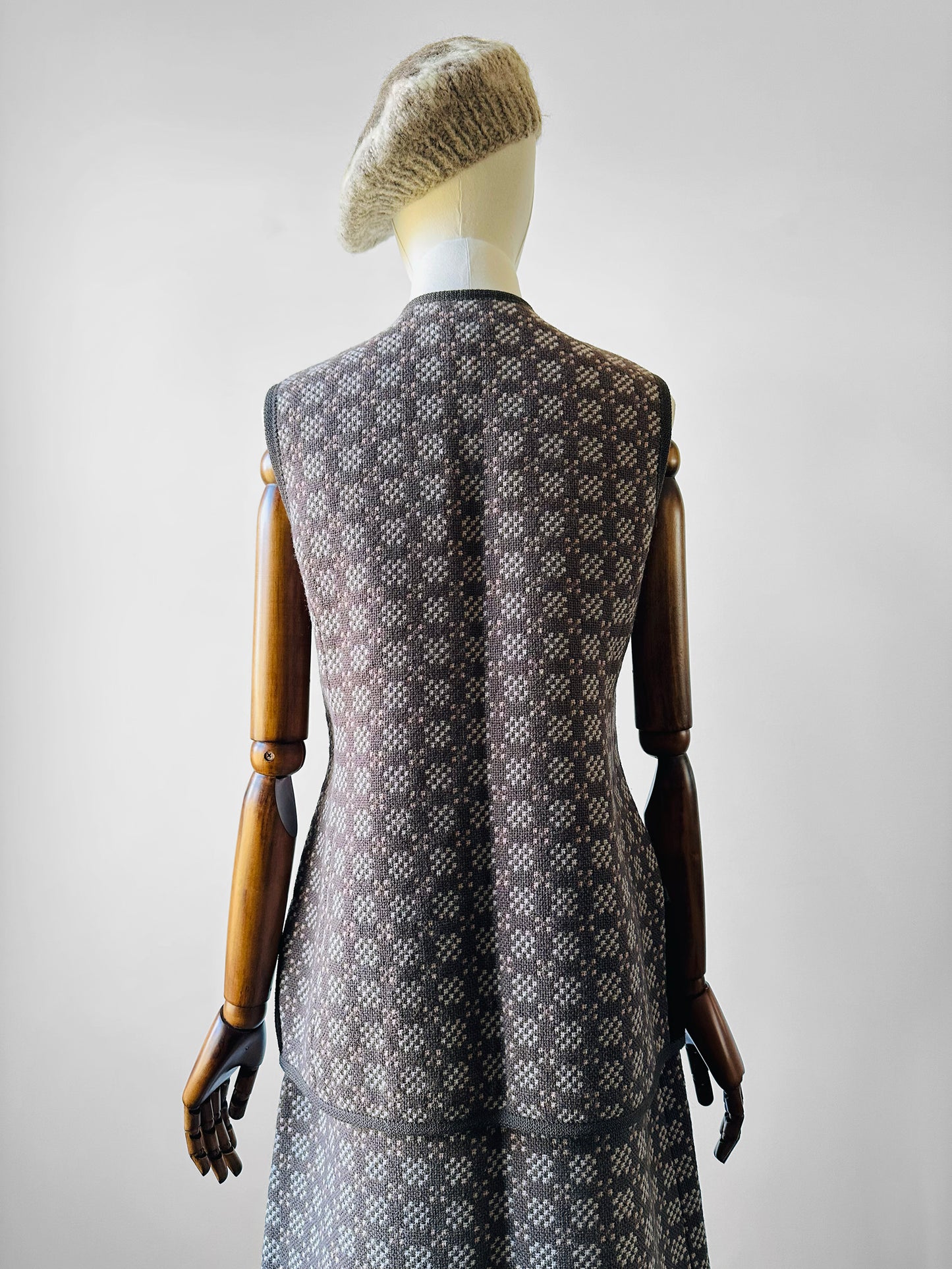 1960s - 1970s Taupe and Cream Welsh Woollen Suede Pocket Two-Piece Skirt and Vest Set