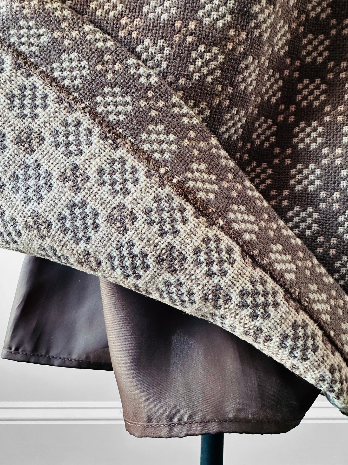 1960s - 1970s Taupe and Cream Welsh Woollen Suede Pocket Two-Piece Skirt and Vest Set