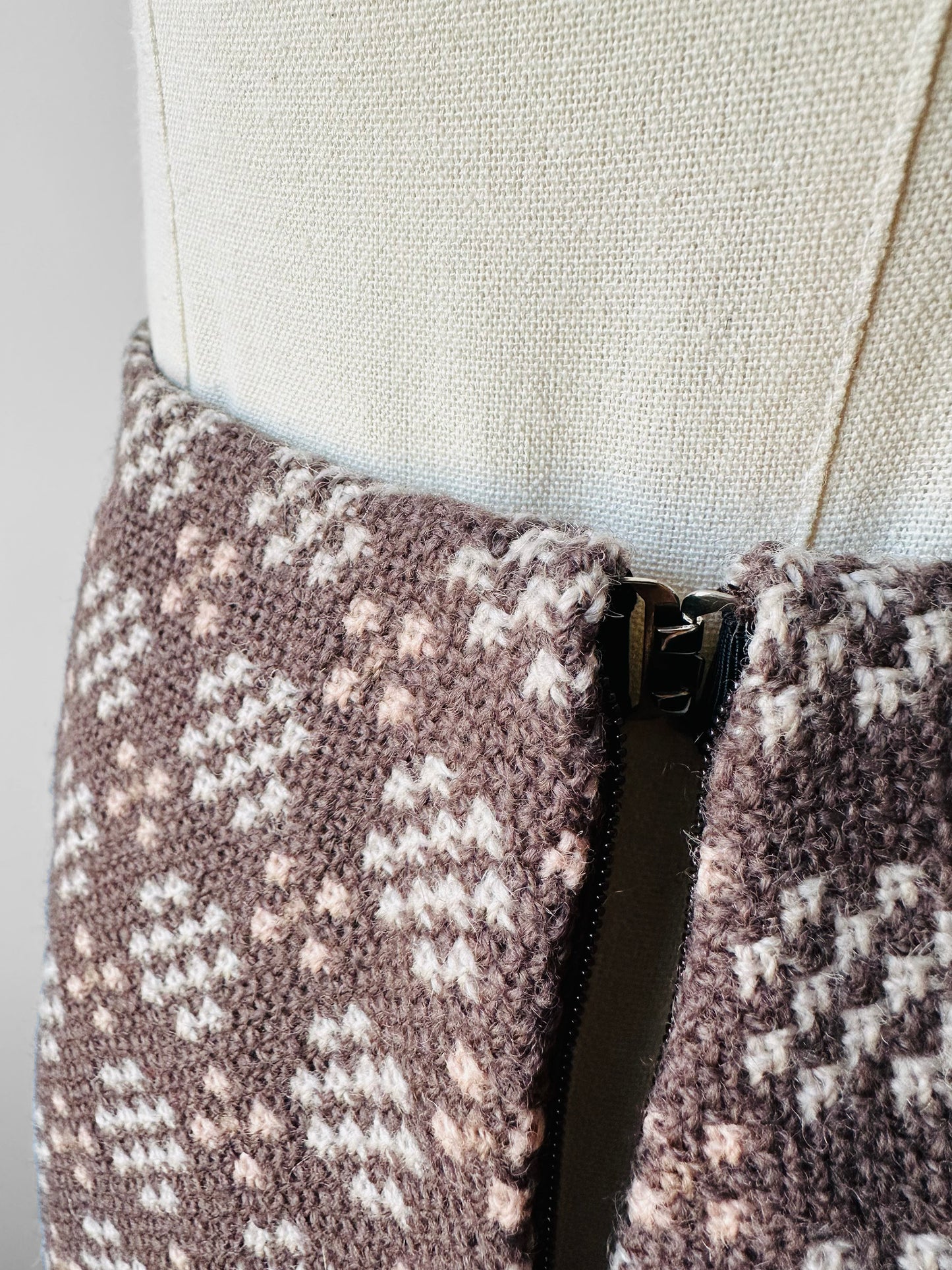 1960s - 1970s Taupe and Cream Welsh Woollen Suede Pocket Two-Piece Skirt and Vest Set