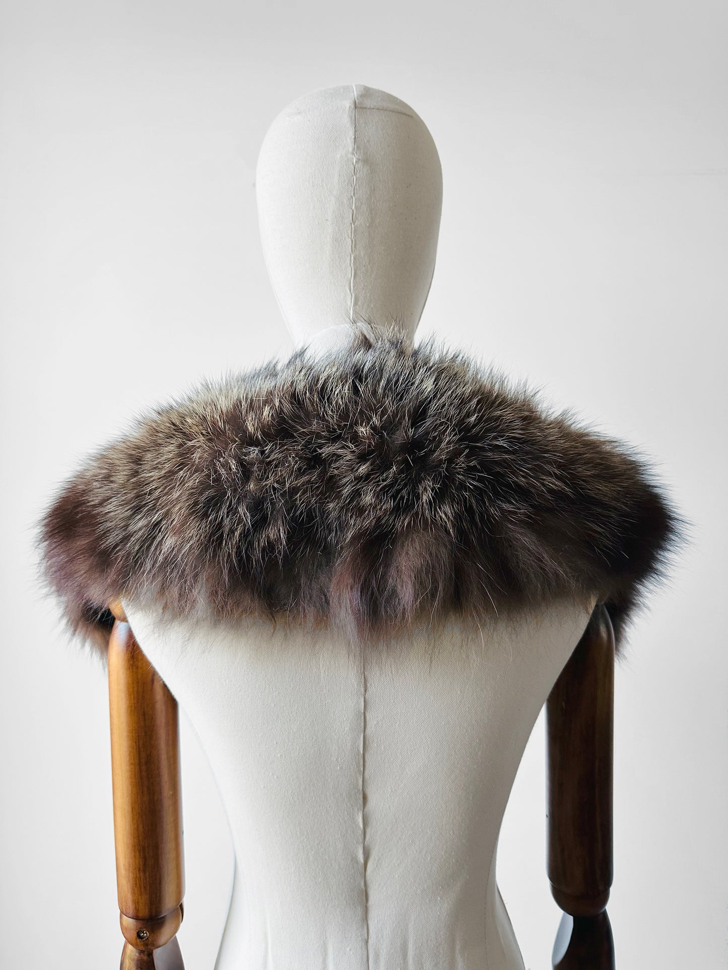 1940s - 1970s Mid-Century Fox Fur Collar or Stole