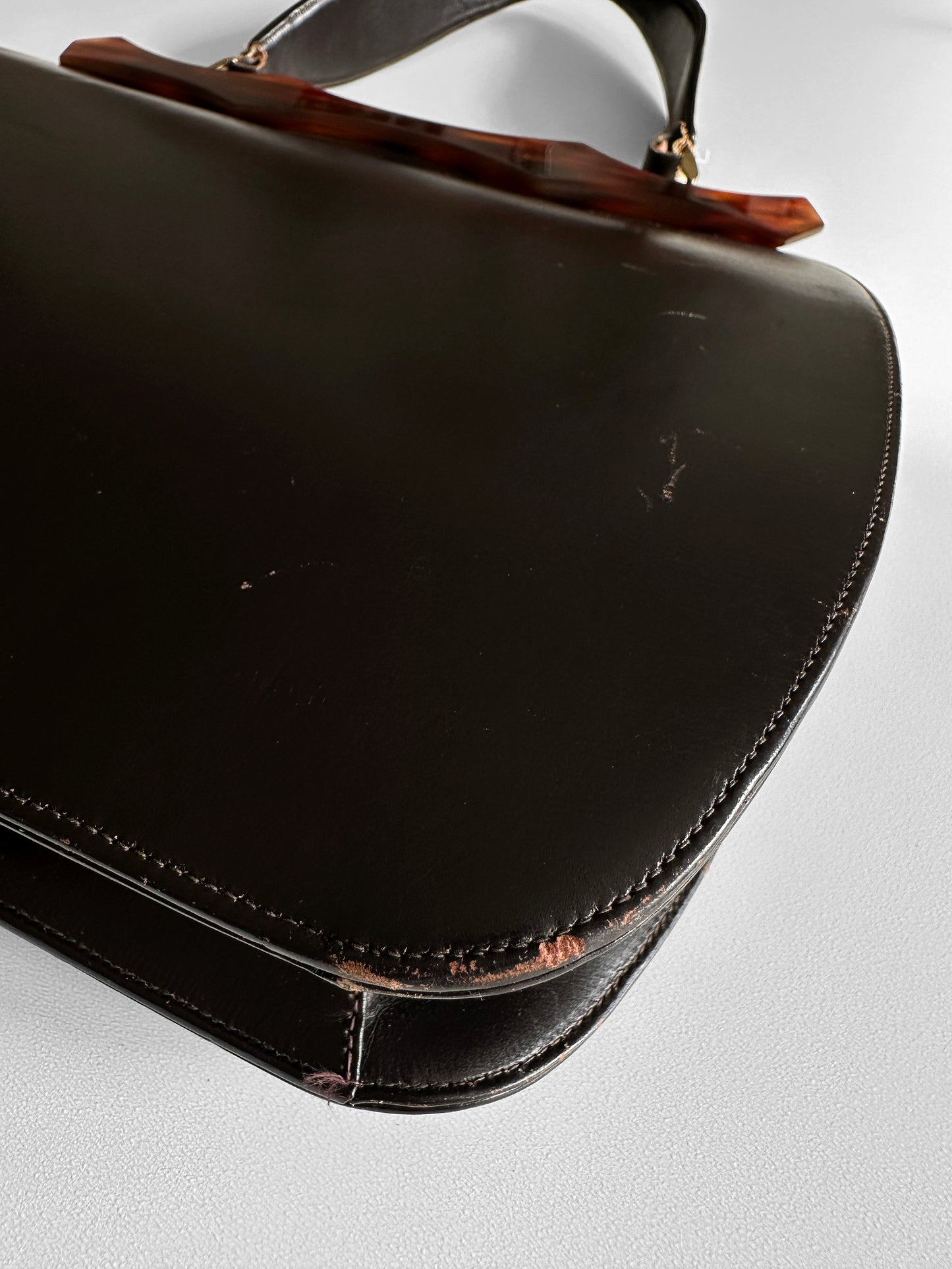 1960s Dark Brown Black Top Handle Leather Tortoise Shell Frame Bag