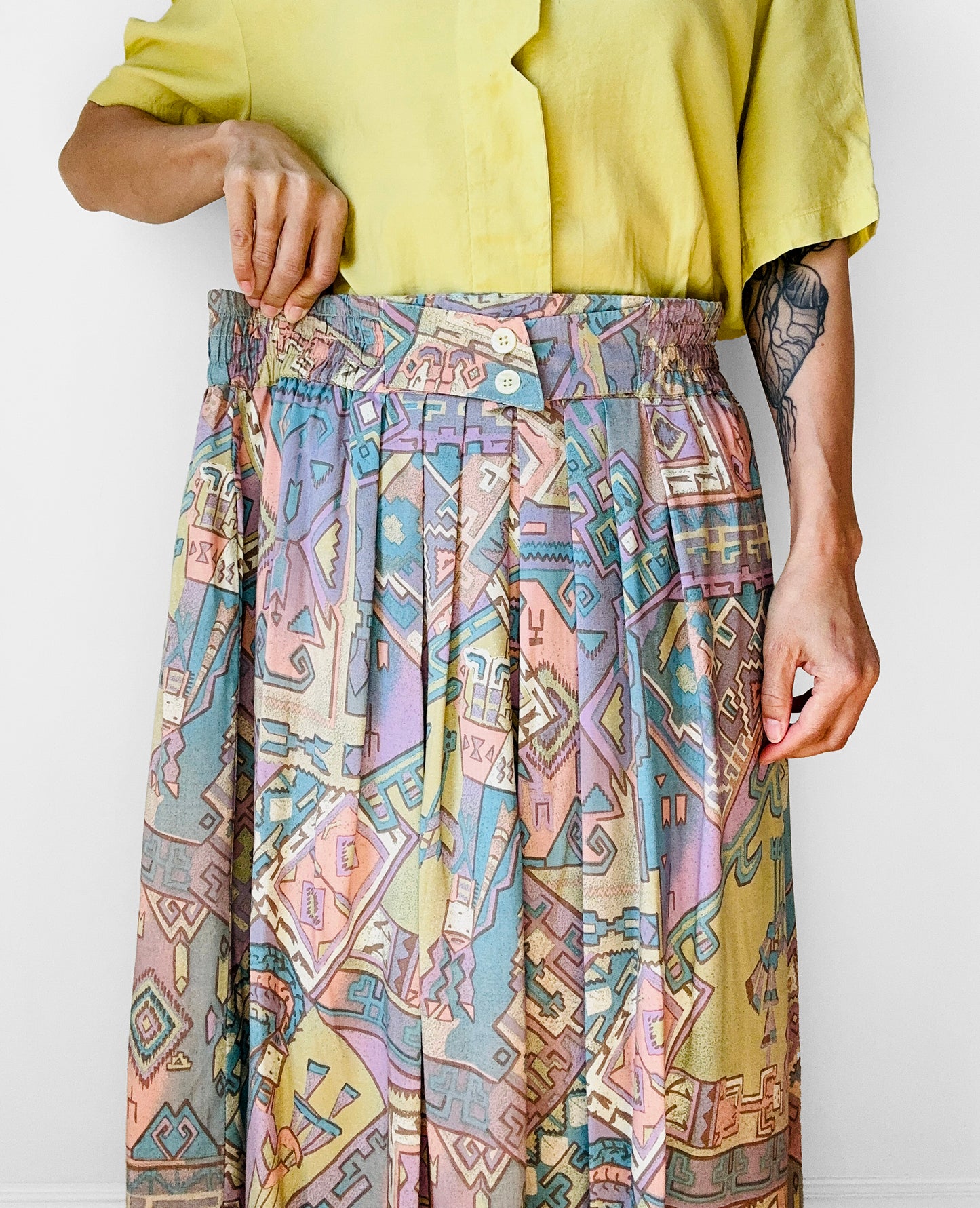 1980s Multi Tonal Pastel Patterned Skirt - Sz. L/XL