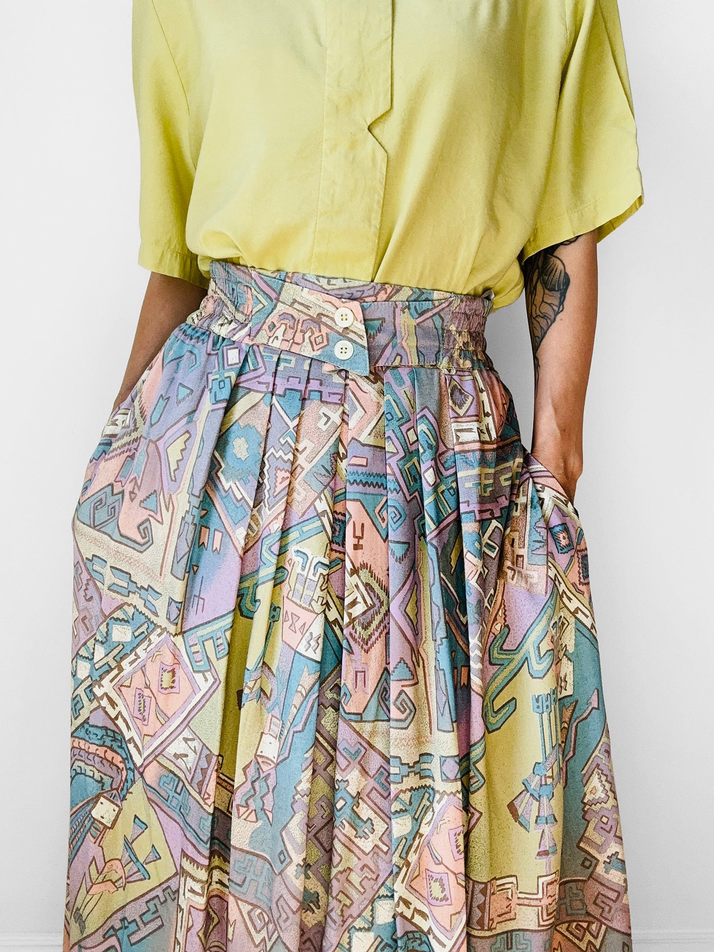 1980s Multi Tonal Pastel Patterned Skirt - Sz. L/XL