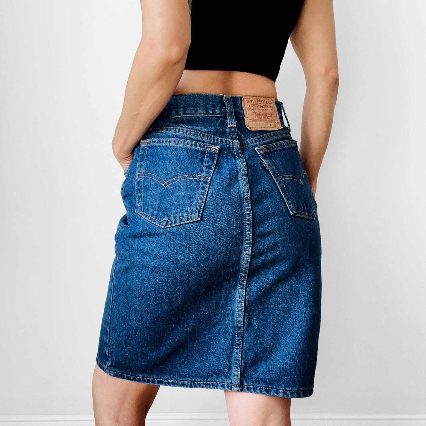 1980s Standard Wash High-Waisted LEVI'S  Red Tab Jean Skirt - Waist 27