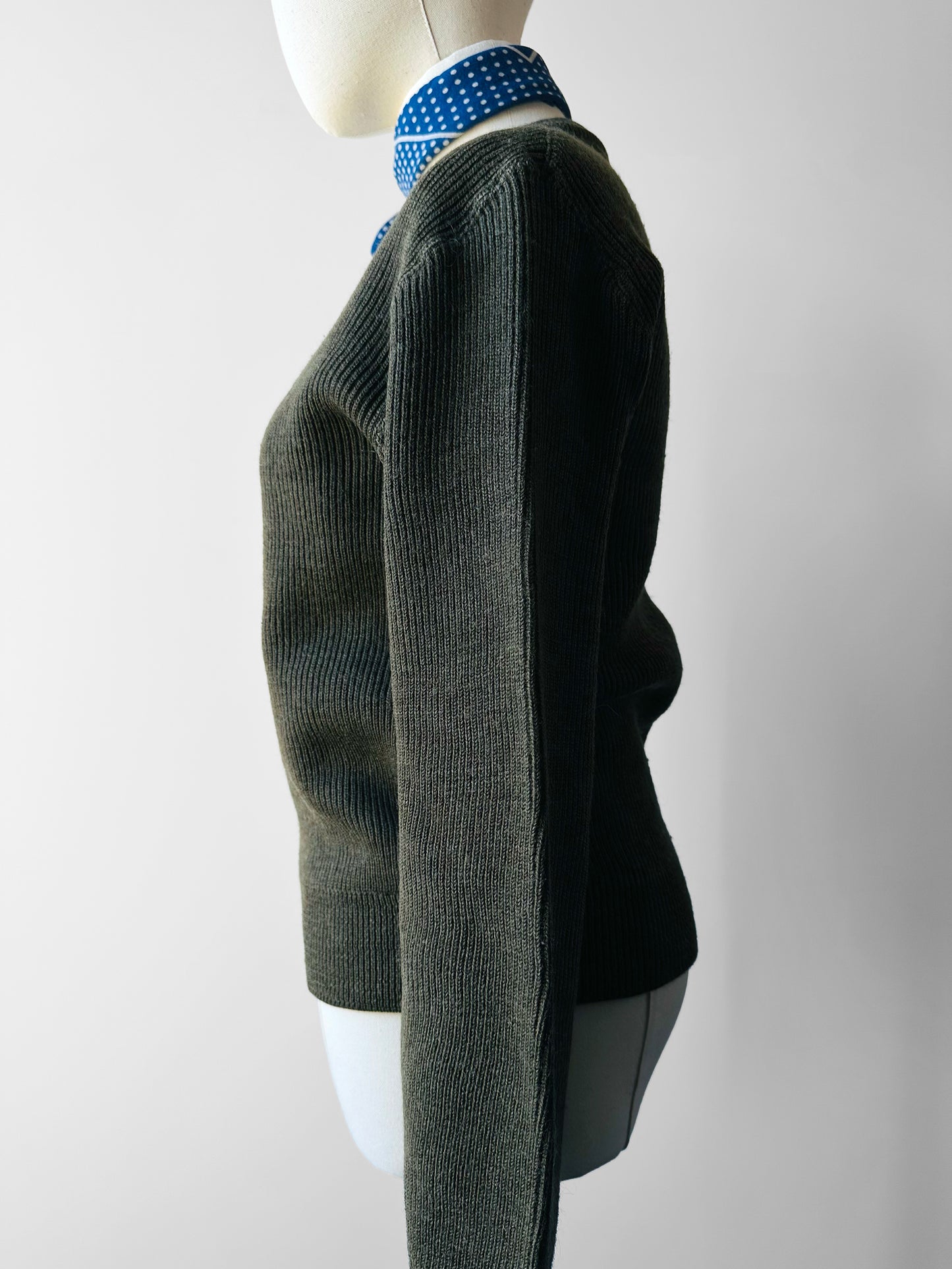 1980s French Military-Style Ribbed Wool Blended V-neck Sweater - Sz. Small