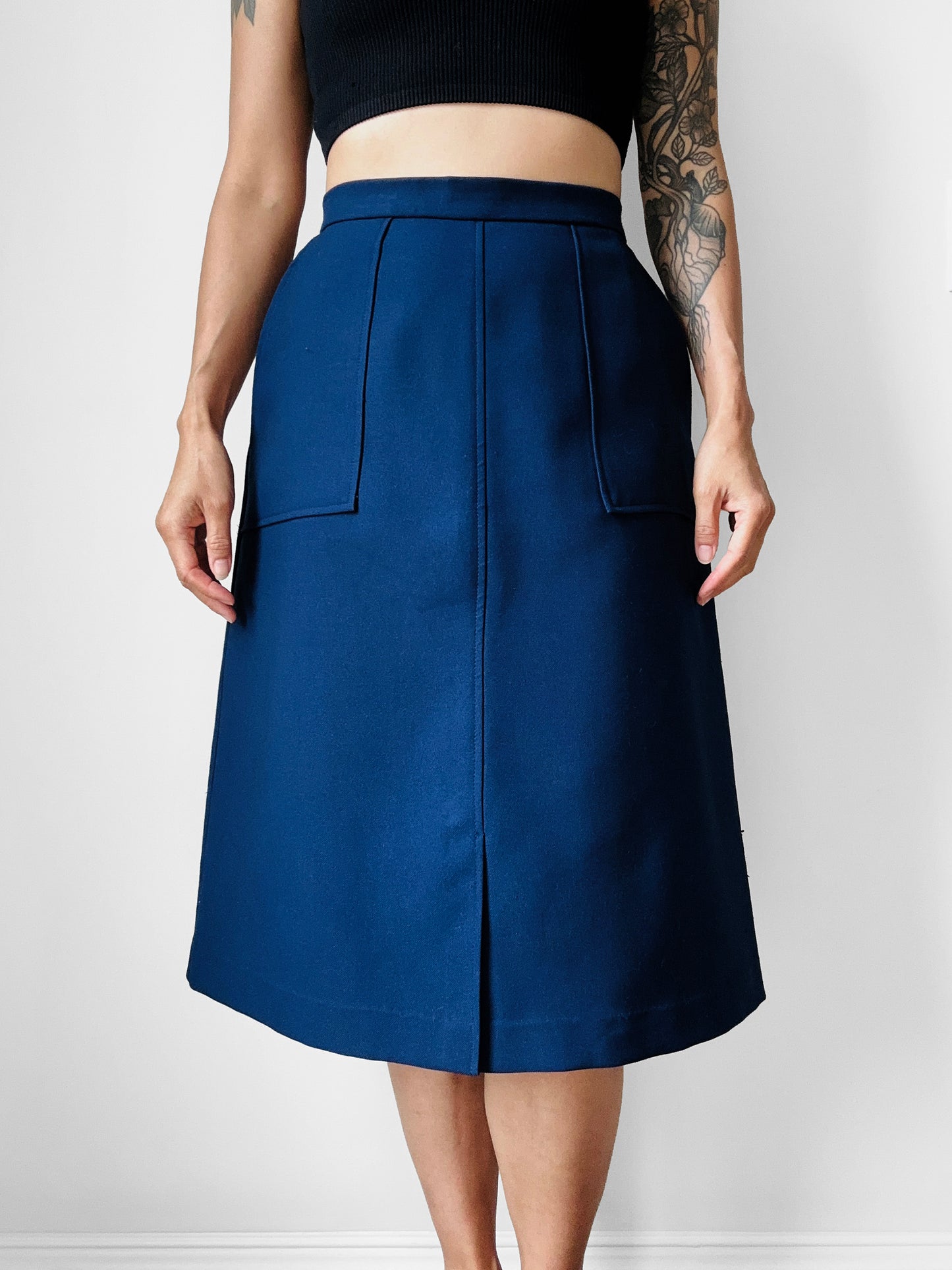 1970s Rich Navy Blue Zip Back A-line Skirt - Sz. M/L