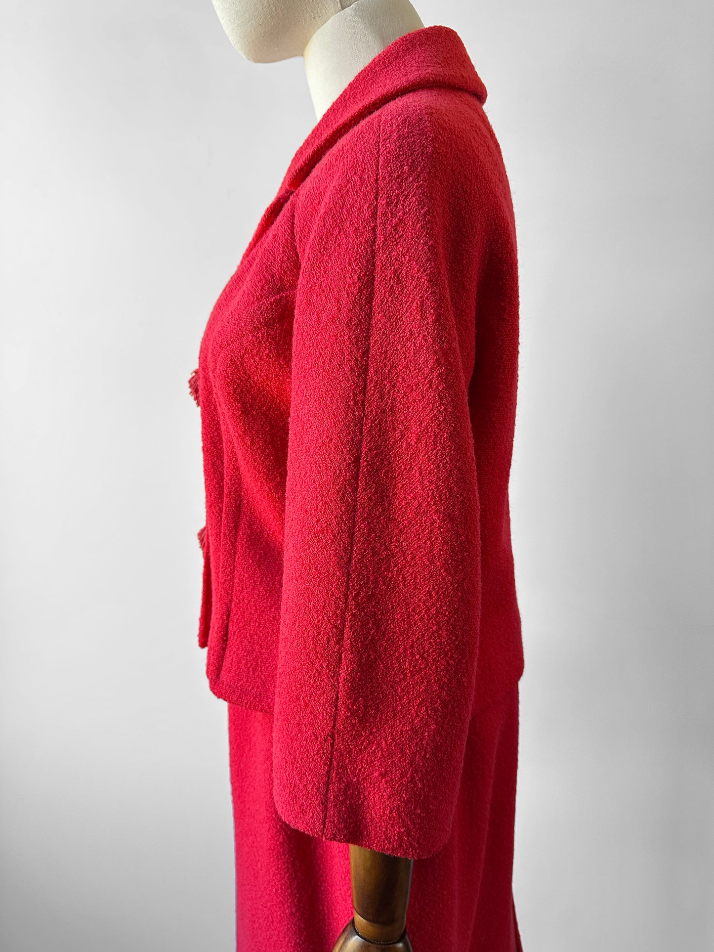 1960s Mid-Century Red Boucle Wool Skirt Suit with Decorative Tassel Buttons - Sz. Small