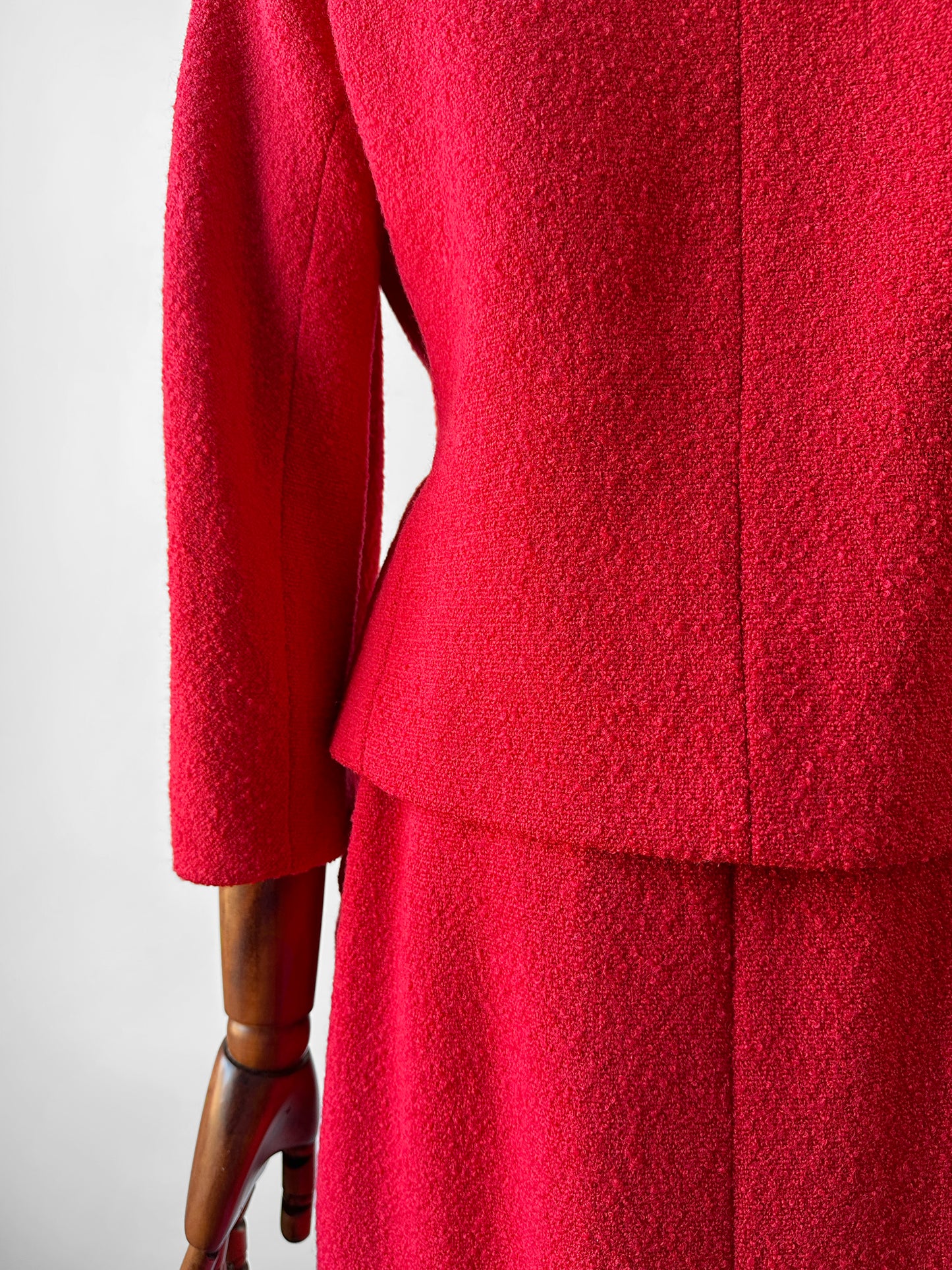 1960s Mid-Century Red Boucle Wool Skirt Suit with Decorative Tassel Buttons - Sz. Small