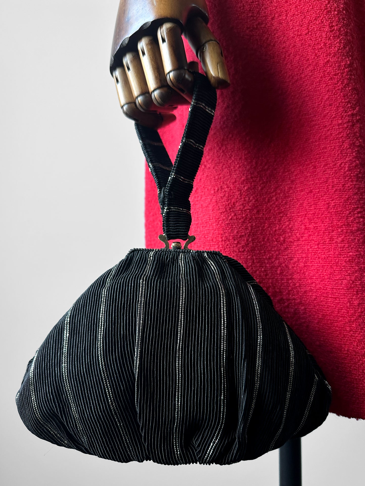 1950s Mid-Century Black Silver Ribbed Fabric Handbag with Coin Purse