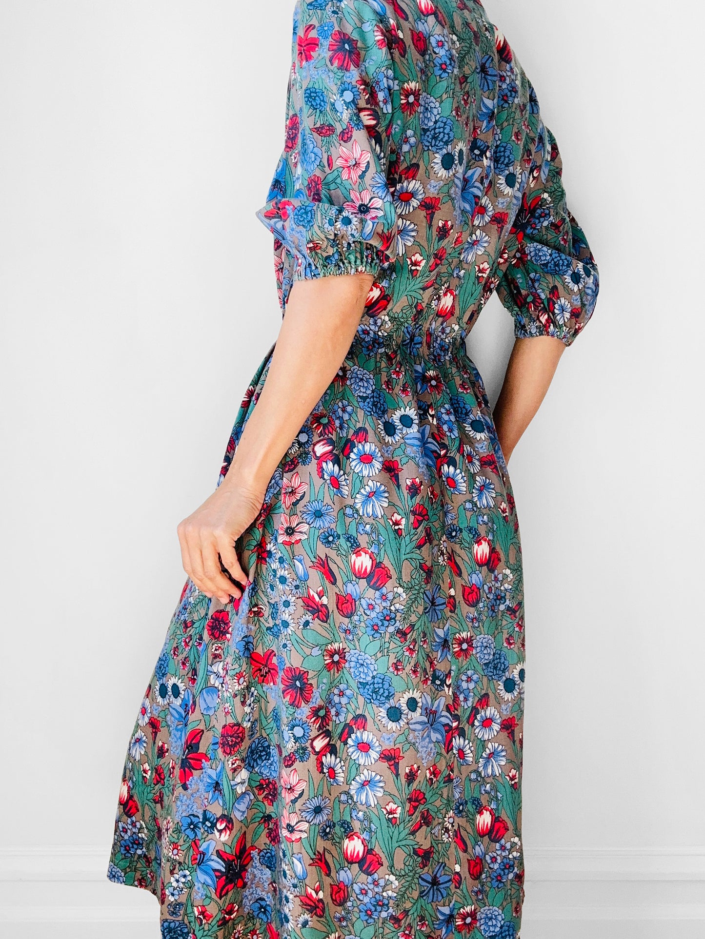 1960s Blue Red Floral Button Front Cotton Dress - Sz. Sm
