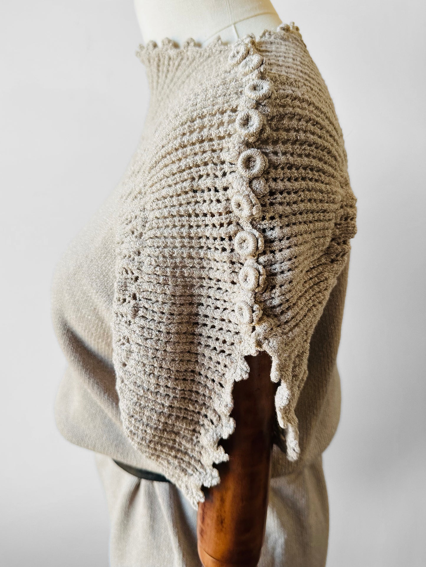 1970s Grey Beige Knit Button Detail Midi-Length Dress - Sz. S/M