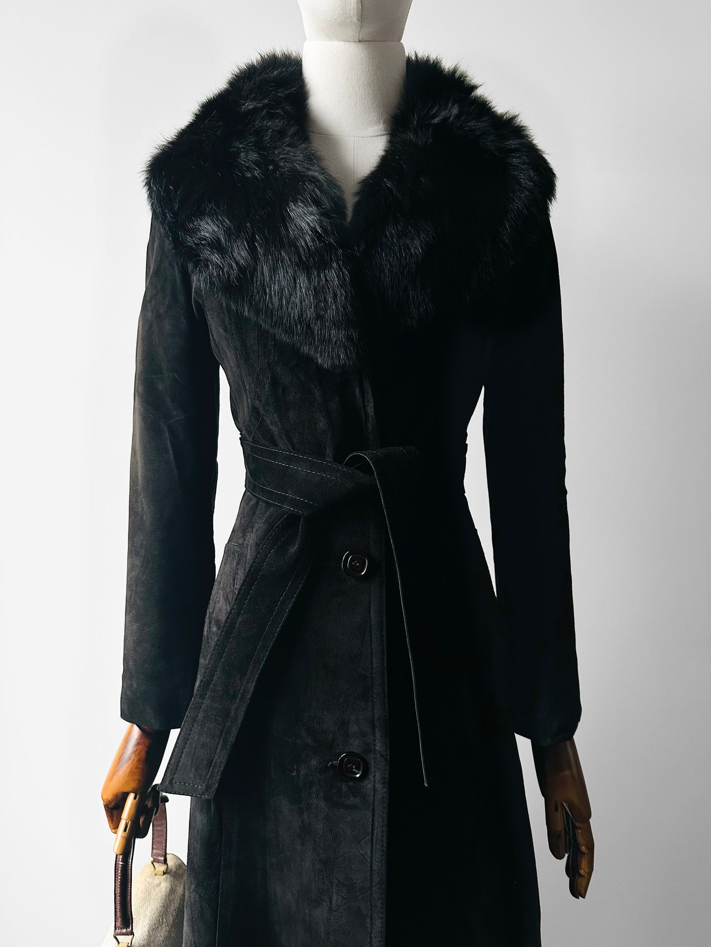 1970s Black Suede Belted Trench coat with Fur Collar and Quilted Lining - Sz. XXS/XS