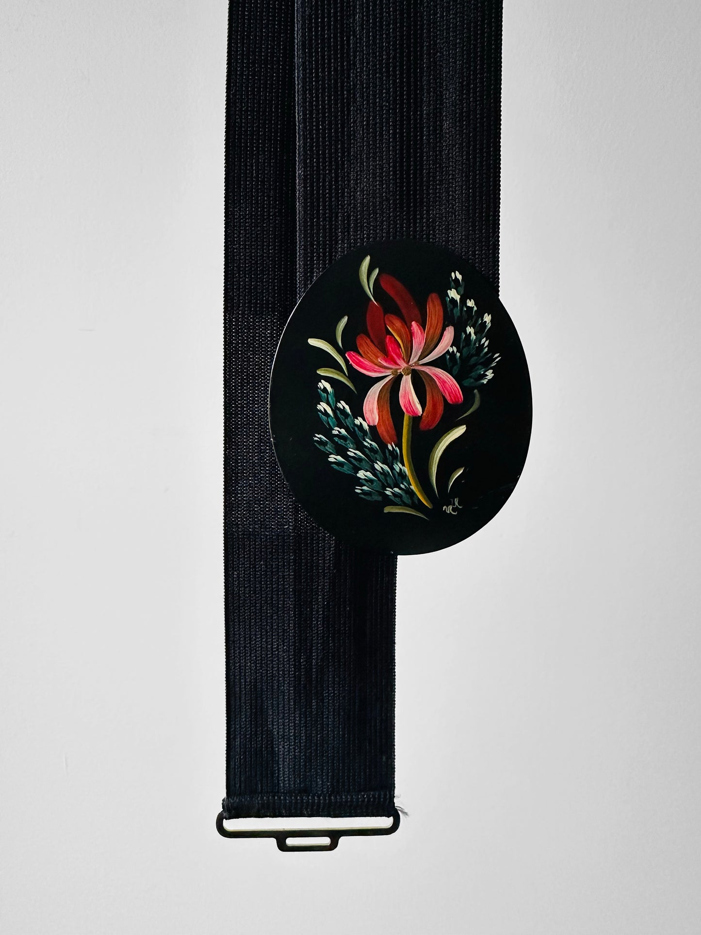 1960s Hand-Painted Floral Wide Elastic Belt with Oval Buckle - Sz. M/L