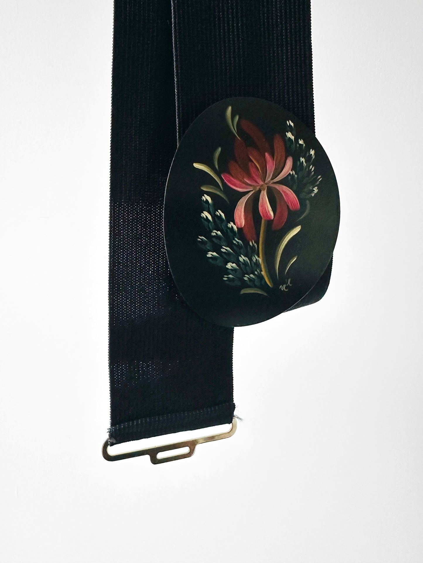 1960s Hand-Painted Floral Wide Elastic Belt with Oval Buckle - Sz. M/L