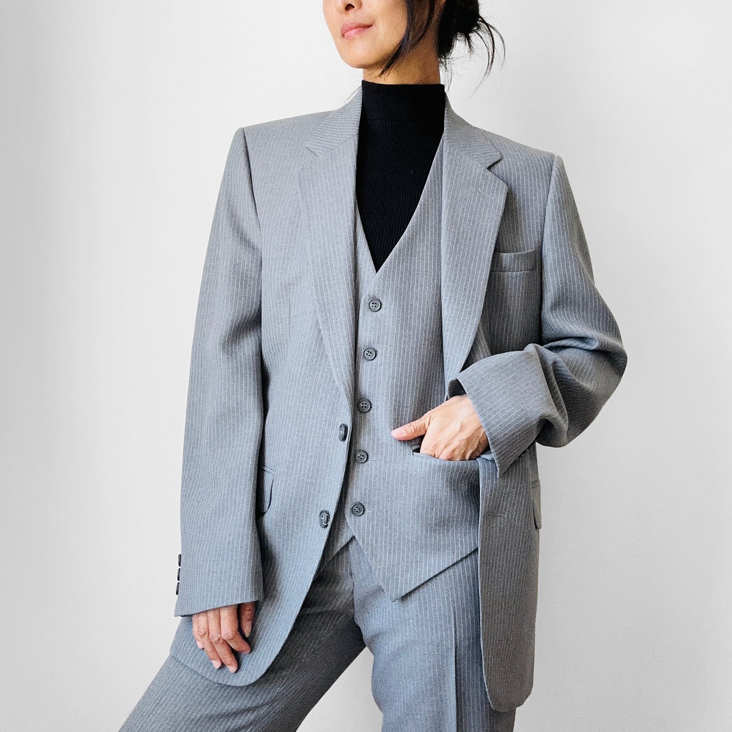 1970s - 1980s Grey Pinstripe Three Piece Suit - Sz. M/L