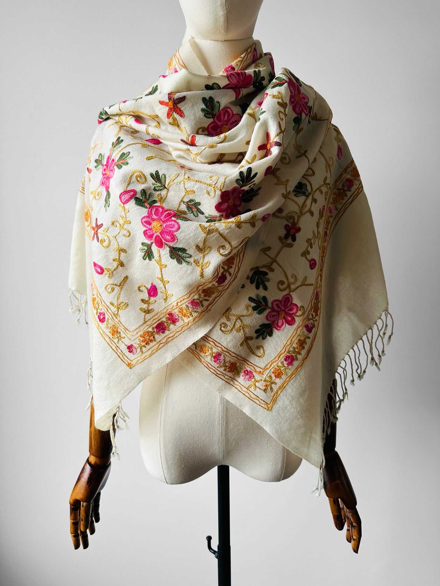 1970s - 1980s Cream Wool Cashmere Kashmiri Floral Crewel Fringe Shawl