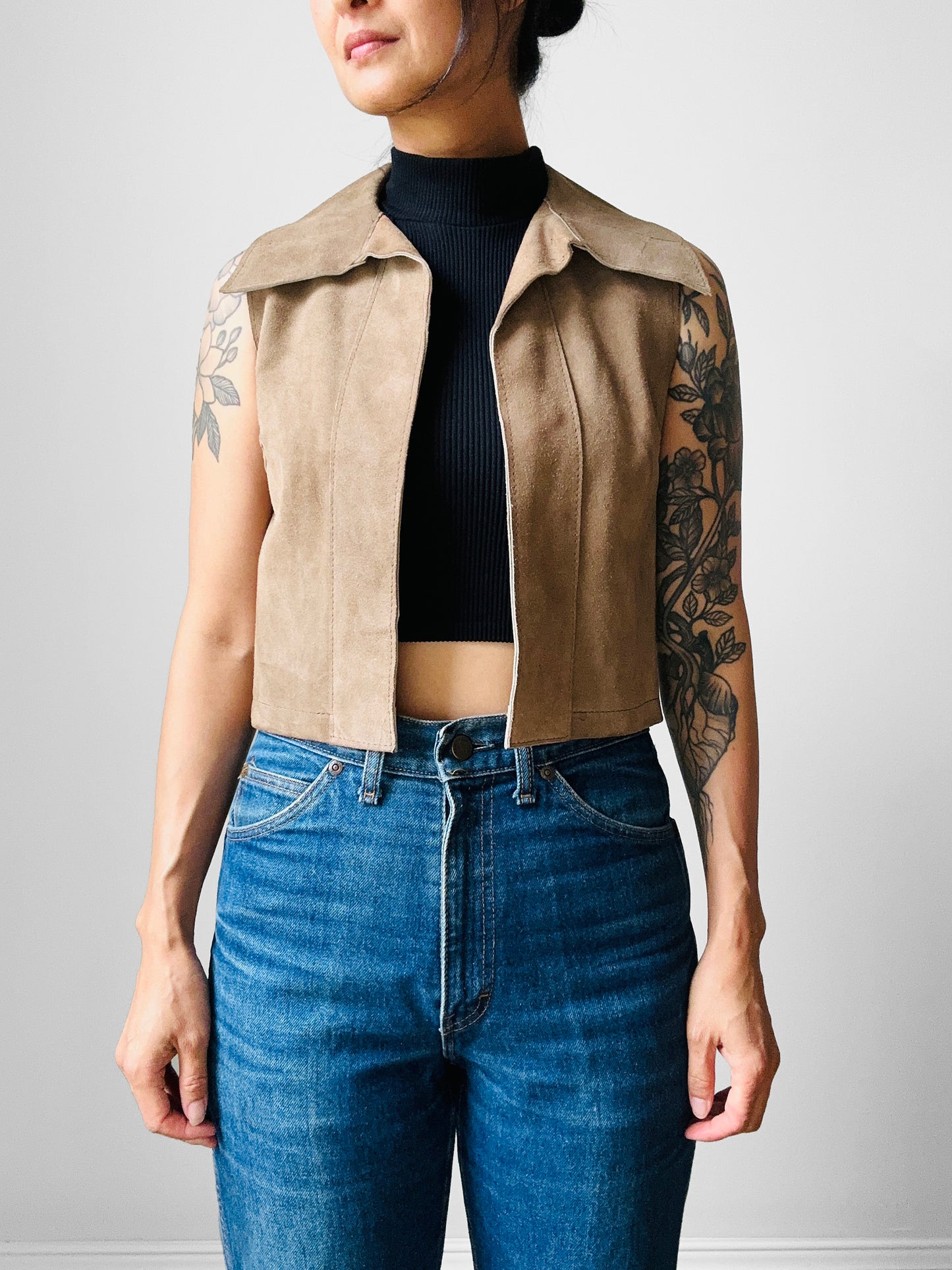 1960s Tan Sleeveless Crop Leather Suede Vest - Sz. XS