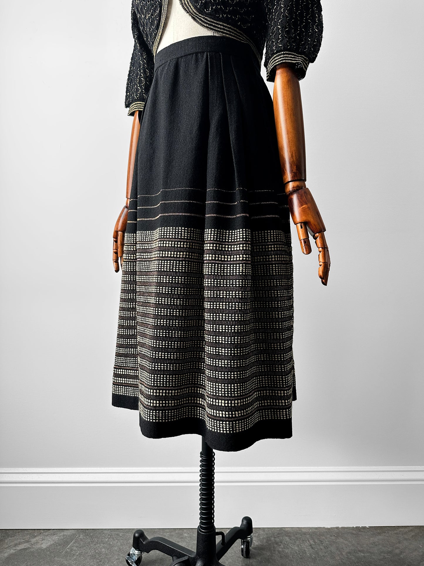 1950s - 1960s Handwoven Black White and Rose Gold Sandusky Weavers Woven Wool Mixed Textile Skirt - Sz. XS/S