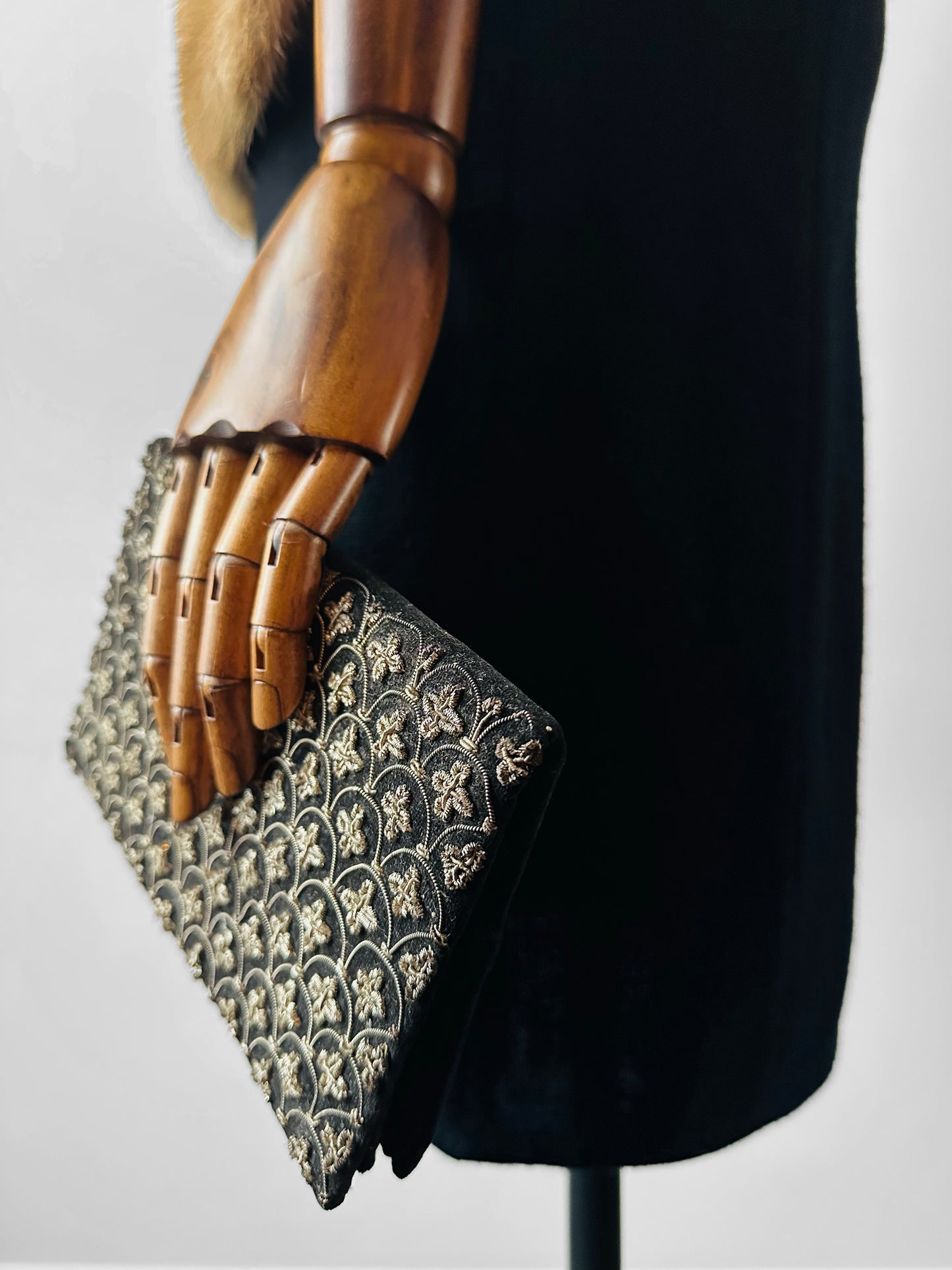 1940s - 1950s Black Velvet Metallic Thread Embroidery Clutch
