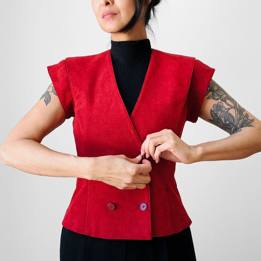 1970s Red Micro Suede Ultrasuede Made in Canada Fitted Jacket - Sz. XS / S