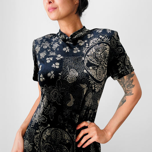 1990s Long Black and Gold Velour Asian Patterned Dress - Sz. Sm